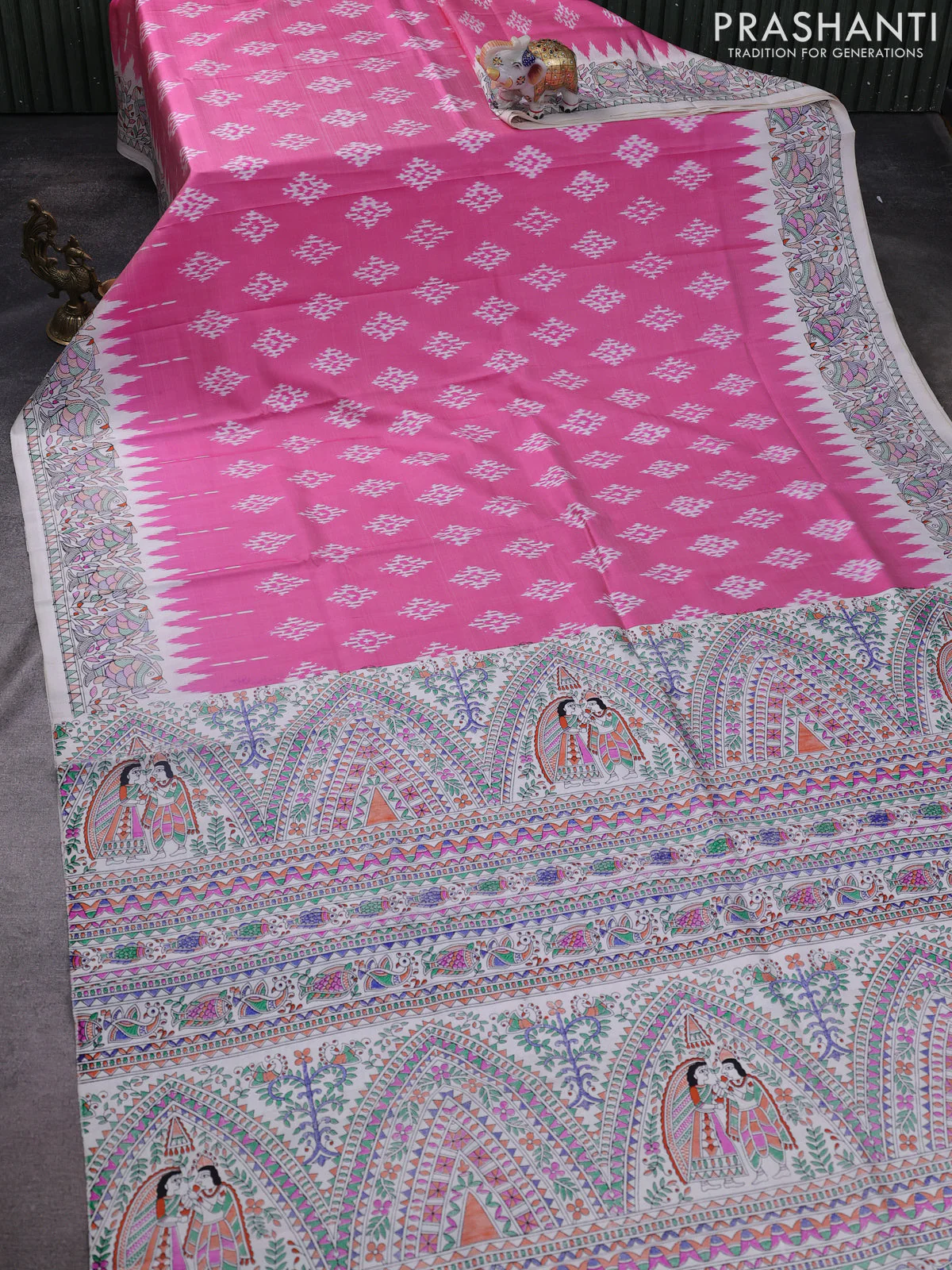 Pochampally silk saree pink shade and cream with allover ikat woven buttas and madhubani prints - Image 2