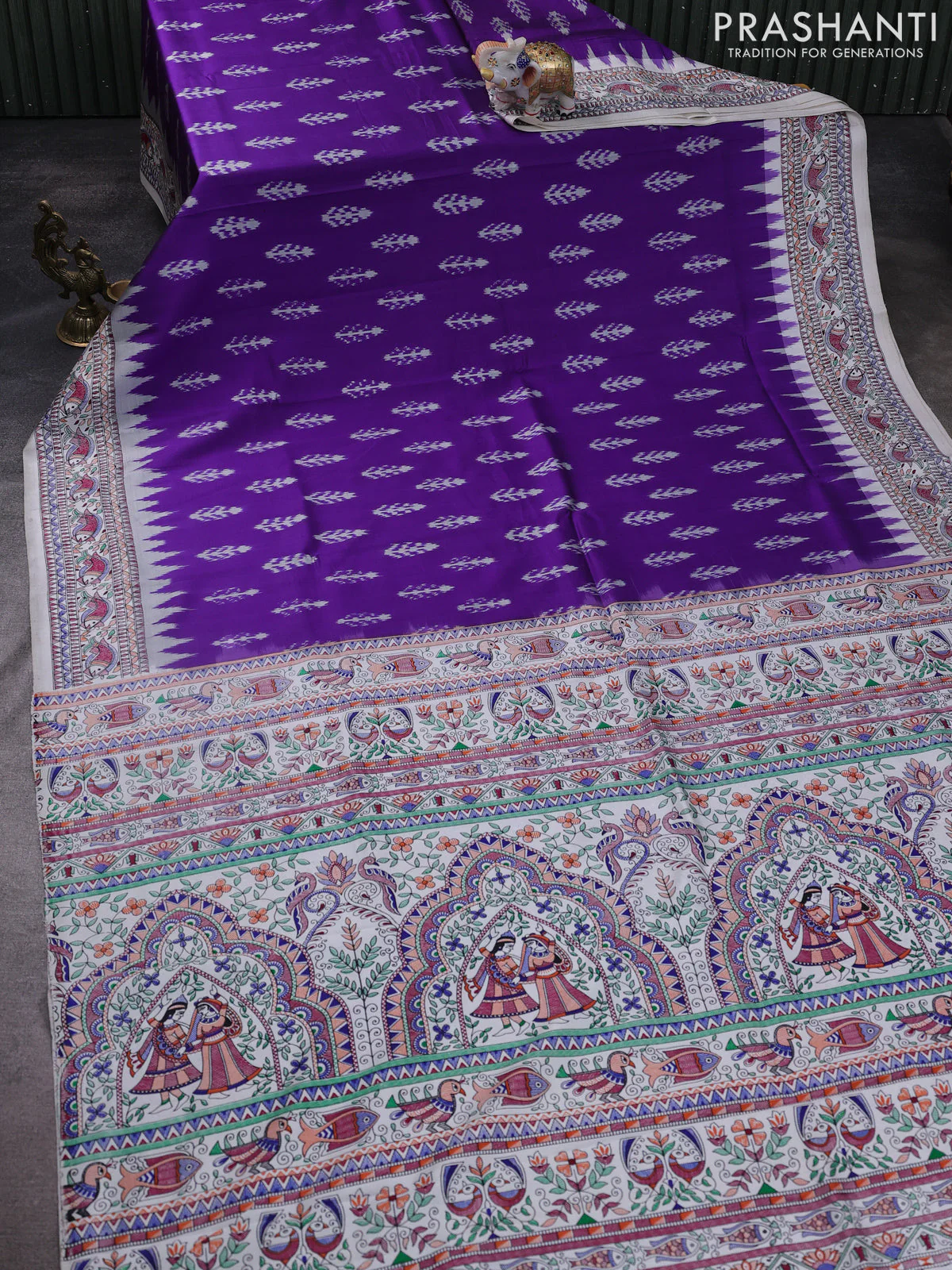 Pochampally silk saree violet and off white with allover ikat woven buttas and madhubani prints - Image 2