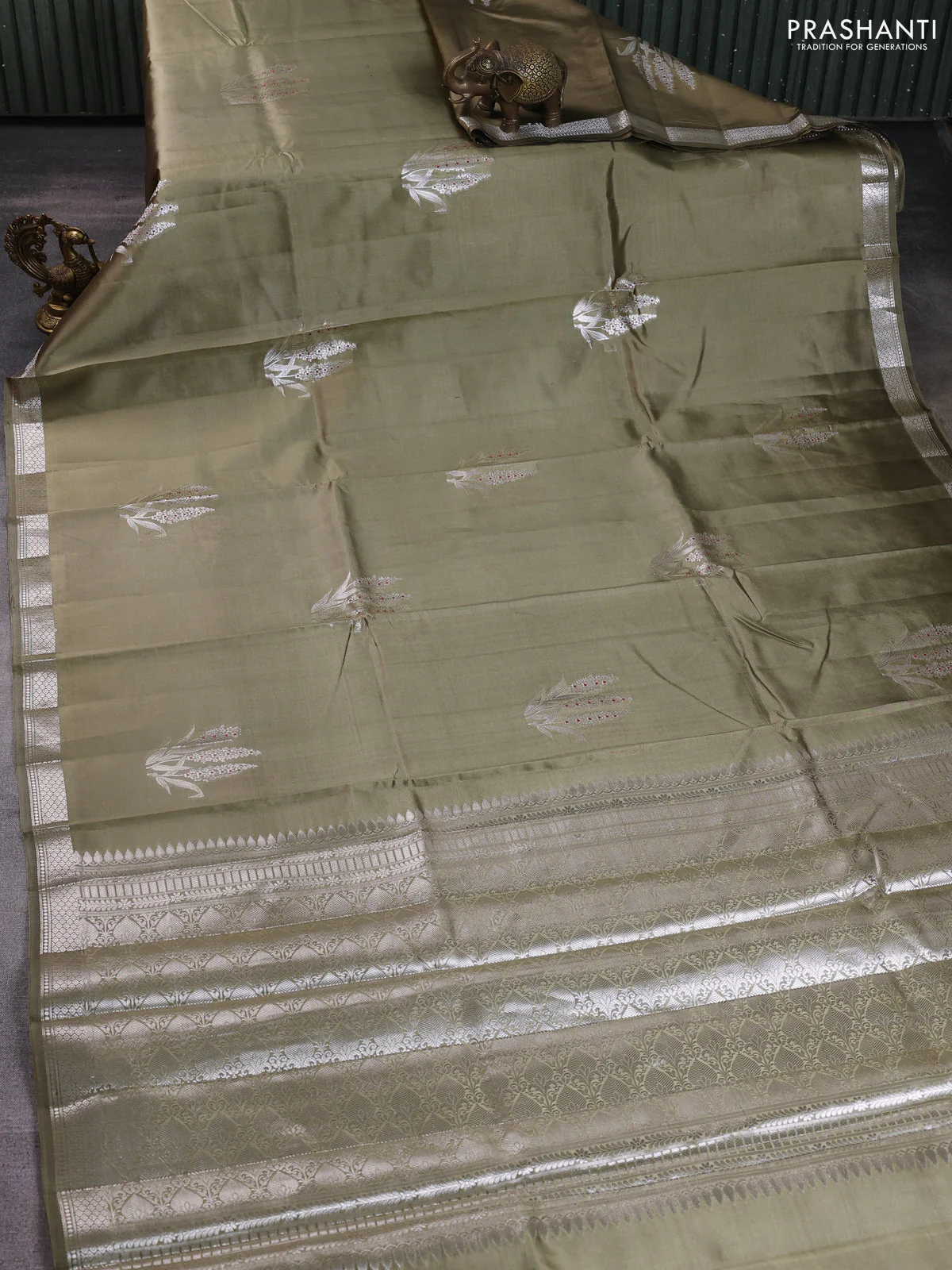 Poona silk saree olive green with zari woven buttas and zari woven border - Image 2