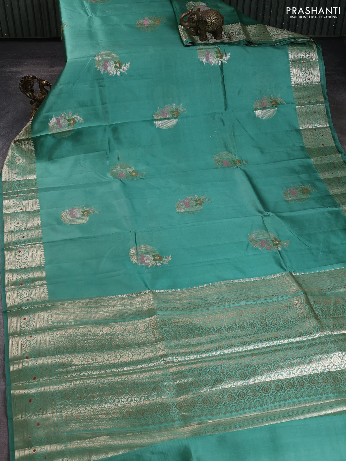 Poona silk saree teal green shade with thread & zari woven buttas and zari woven border - Image 2