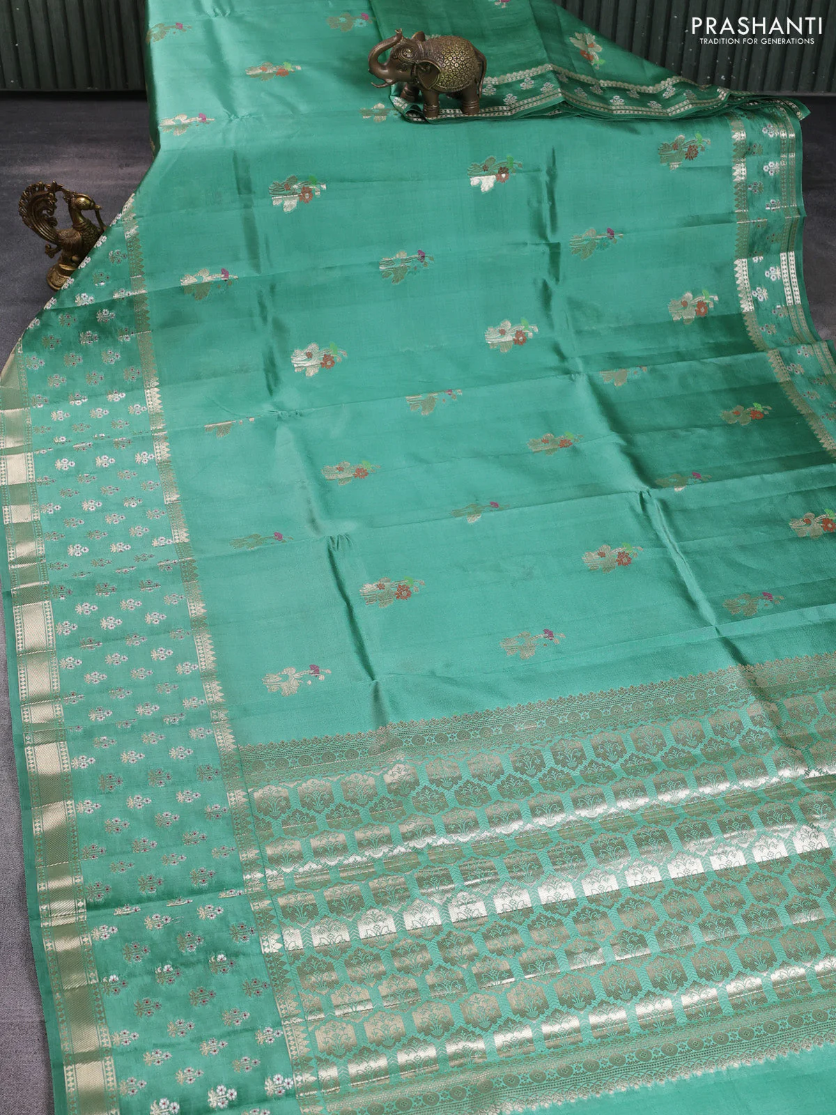 Poona silk saree teal green with thread & zari woven floral buttas and long zari woven butta border - Image 2