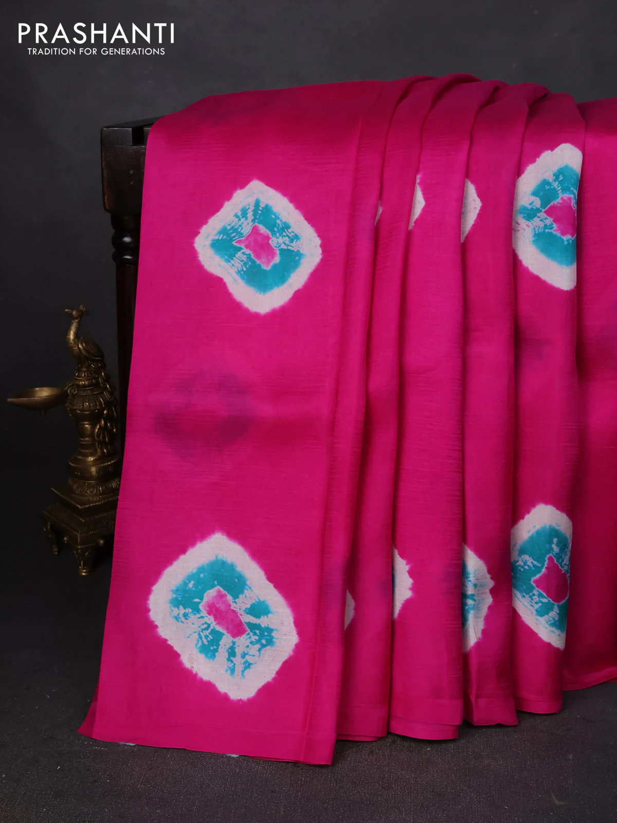 Printed silk saree pink and mustard yellow with shibori butta prints and kalamkari hand painted pallu & blouse - Image 2