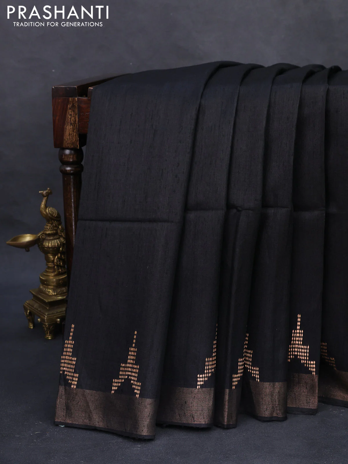 Pure dupion silk saree black and beige with plain body and madhubani printed pallu - Image 2
