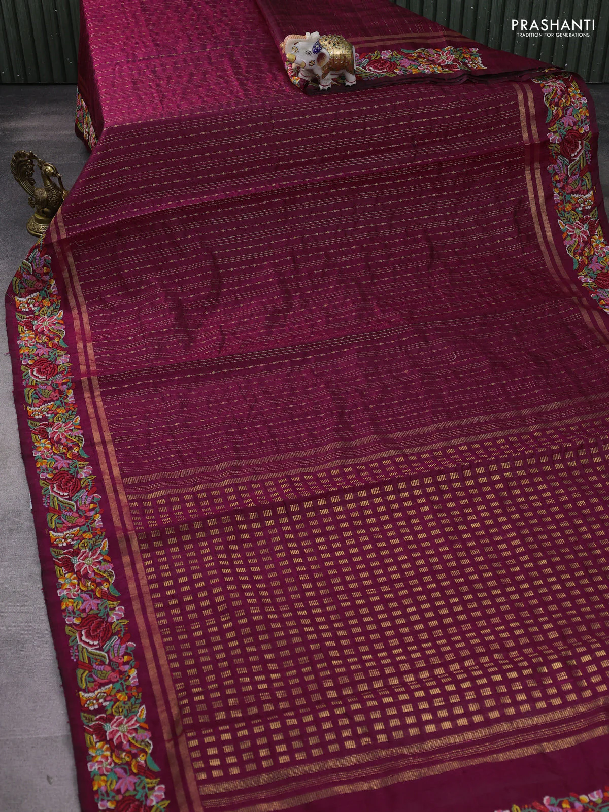 Pure dupion silk saree dark magenta pink with allover zari weaves and zari woven embroidery border - Image 2