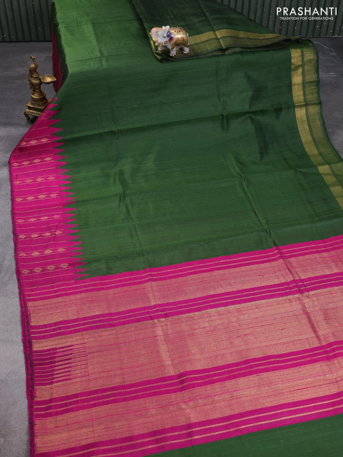 Pure dupion silk saree green and pink with plain body and temple design zari woven border - Image 2