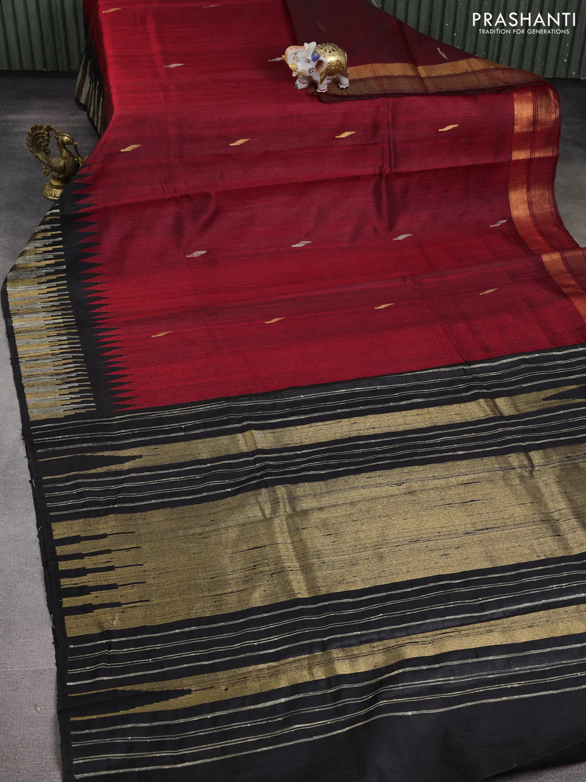Pure dupion silk saree maroon and black with thread woven buttas and temple design thread & zari woven border - Image 2