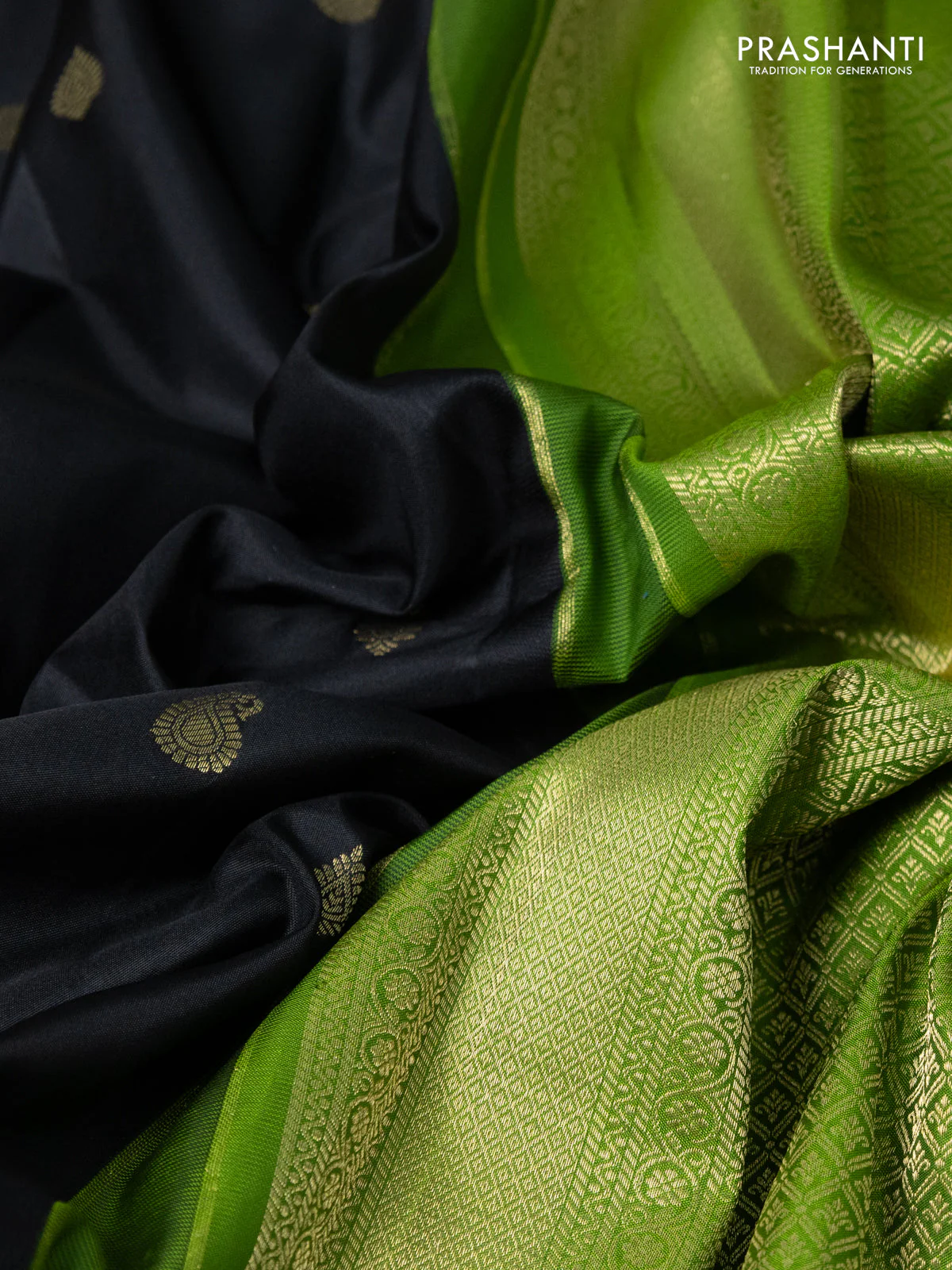 Pure gadwal silk saree black and mehendi green with zari woven buttas and temple design paisley zari woven border - Image 3