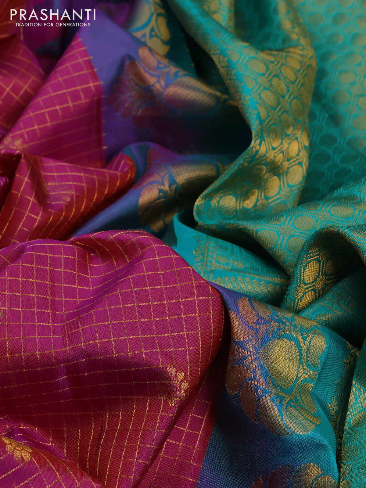 Pure gadwal silk saree dual shade of purple and teal green with allover zari checks & buttas and temple design rettapet zari woven border - Image 3
