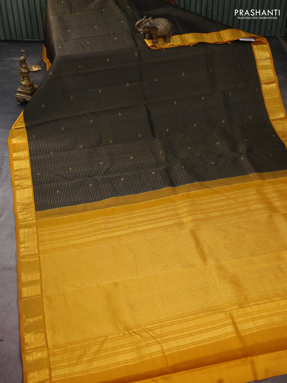 Pure kanchipuram silk saree black and mustard yellow with allover small zari checks & buttas and zari woven korvai border - Image 2