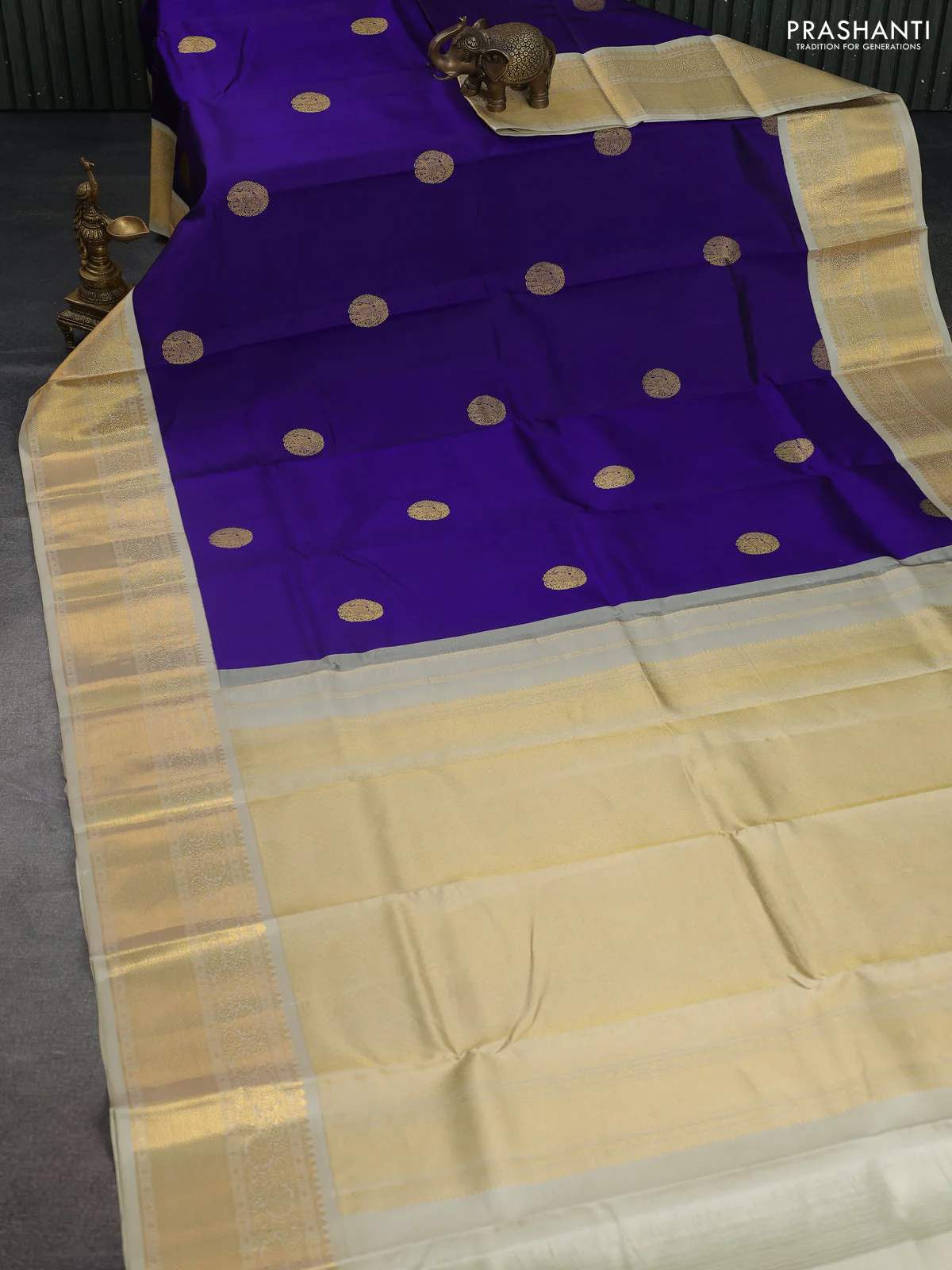 Pure kanchipuram silk saree blue and cream with elephnant zari woven buttas and rich zari woven korvai border - Image 6