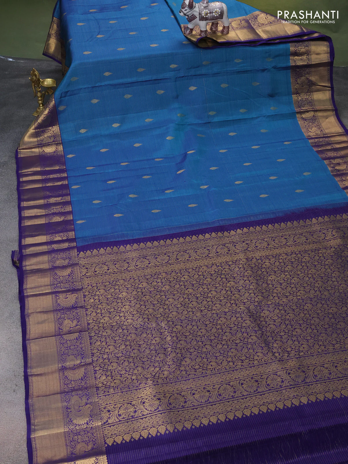 Pure kanchipuram silk saree blue and dark blue with allover zari strip & buttas and rich zari woven border - Image 2