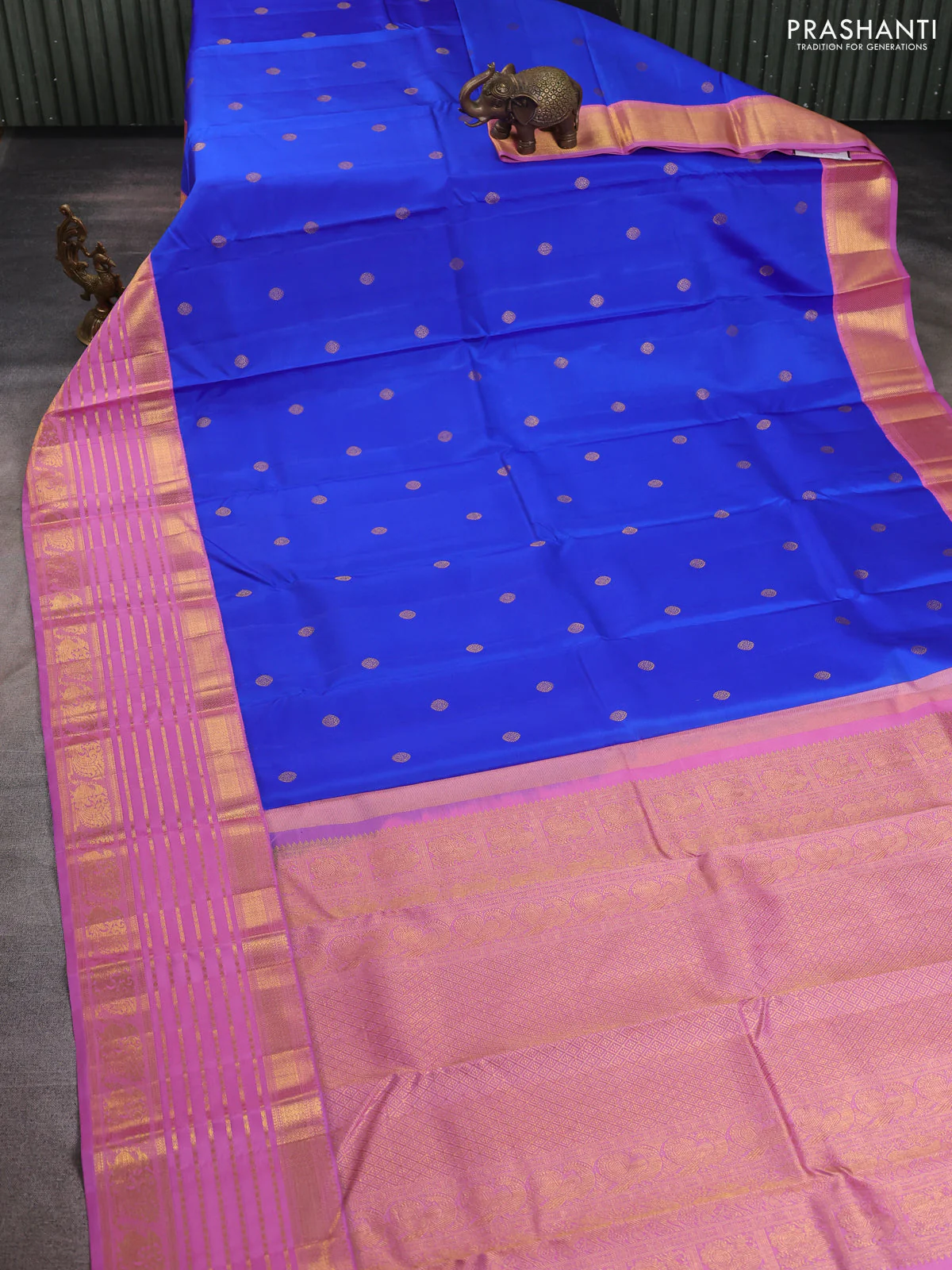Pure kanchipuram silk saree blue and mauve pink with zari woven buttas and long zari woven border - Image 2