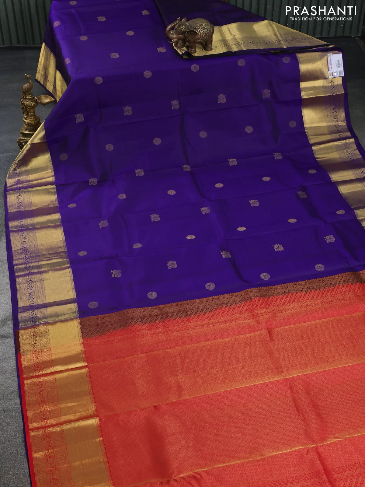 Pure kanchipuram silk saree blue and red with annam & rudhraksha zari woven buttas and rich zari woven border - Image 2
