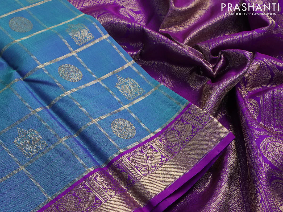 Pure kanchipuram silk saree blue shade and purple with allover zari checks & buttas and zari woven border - Image 4