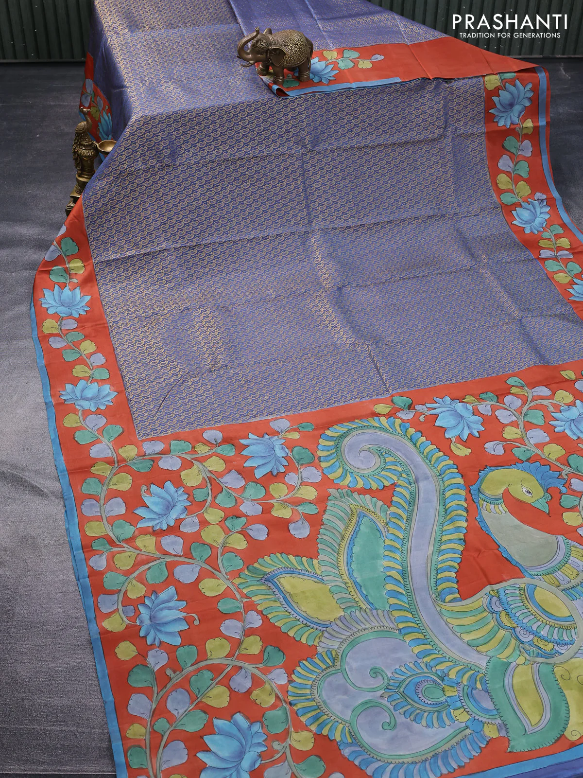 Pure kanchipuram silk saree blue shade and rustic orange with allover zari woven paisley brocade weaves and kalamkari printed pallu & border - Image 2