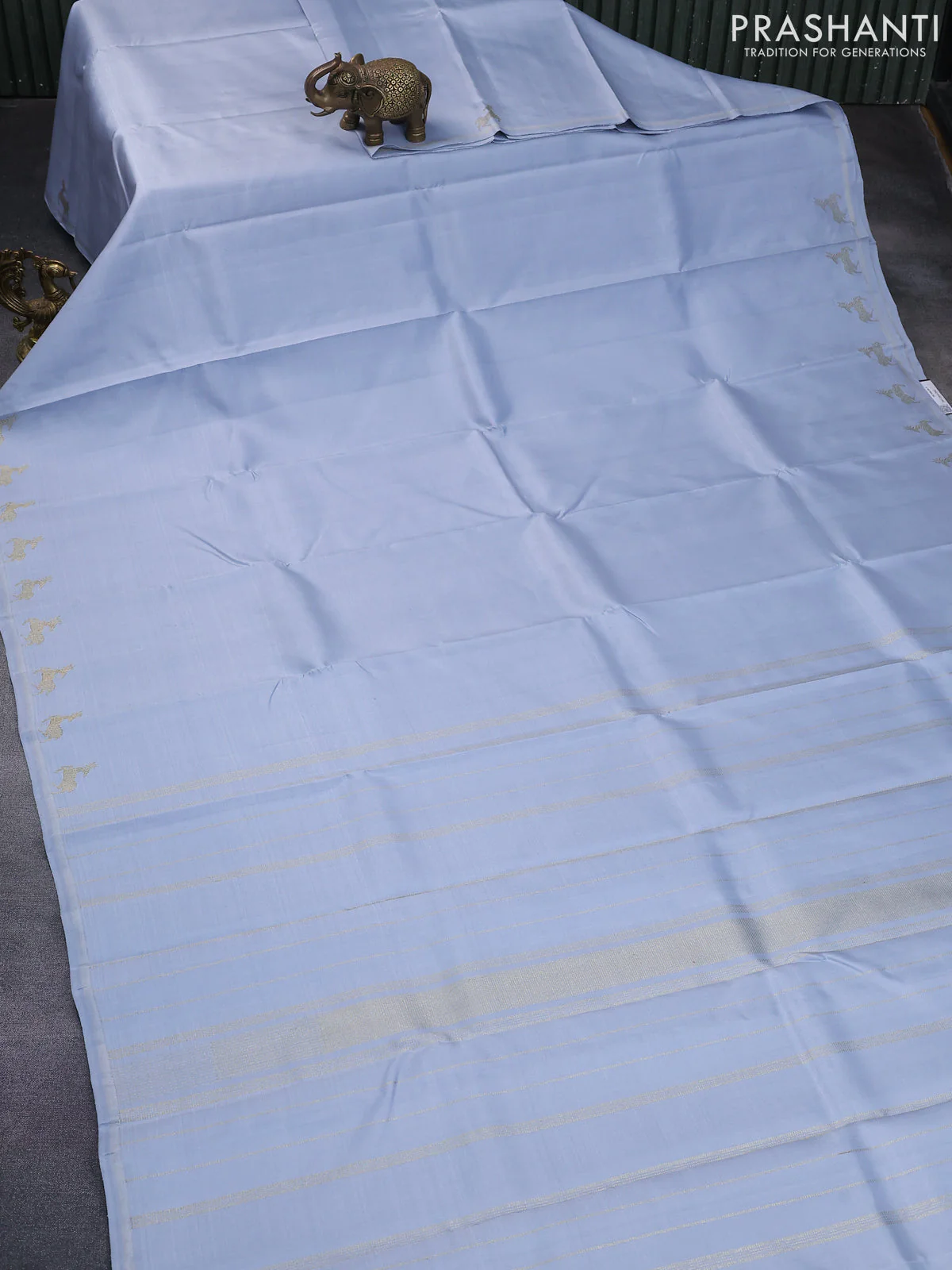 Pure kanchipuram silk saree bluish grey with plain body and zari woven butta border - Image 2
