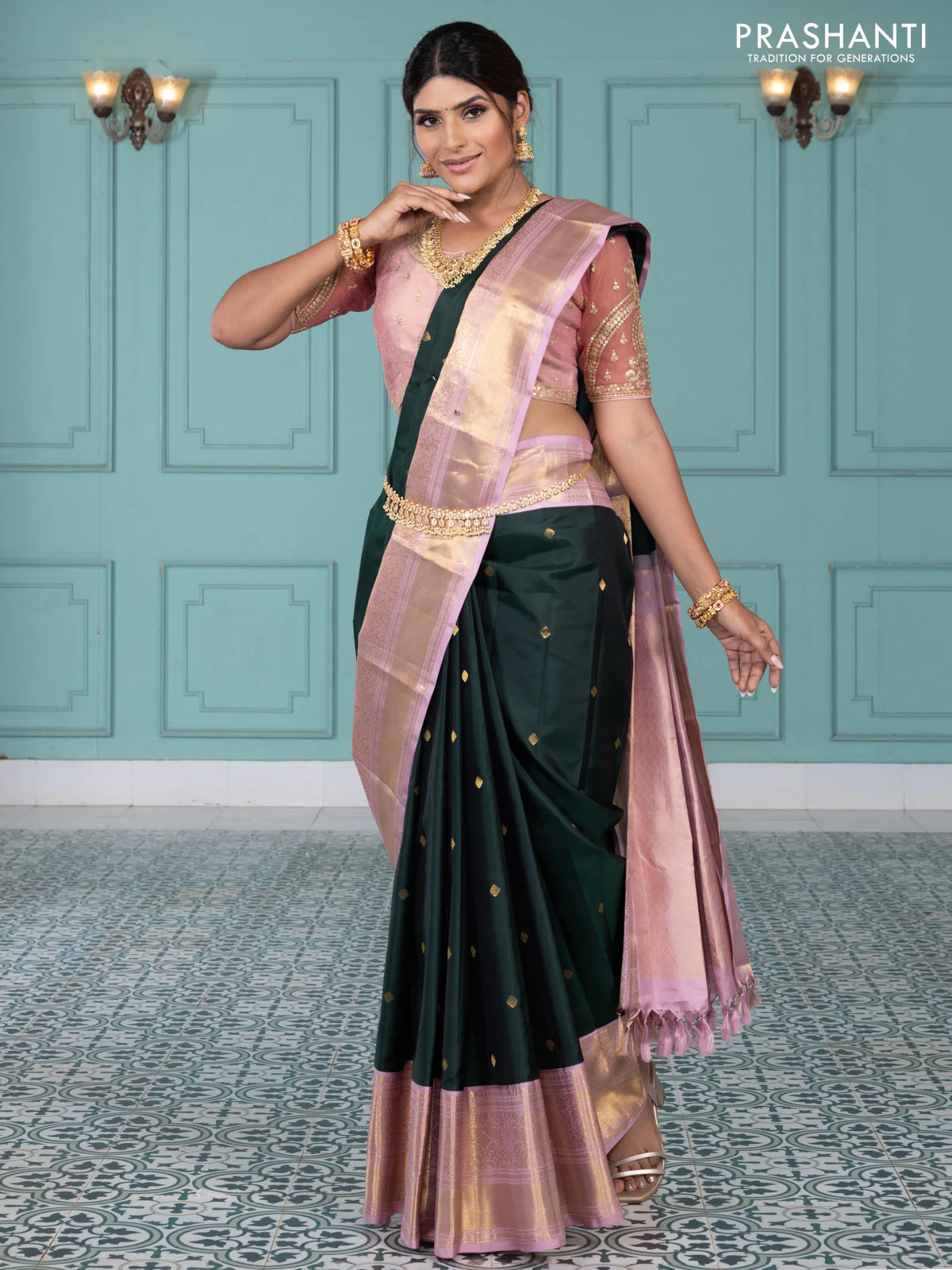 Pure kanchipuram silk saree bottle green and pastel pink with zari woven buttas and long rich zari wover korvai border - Image 3