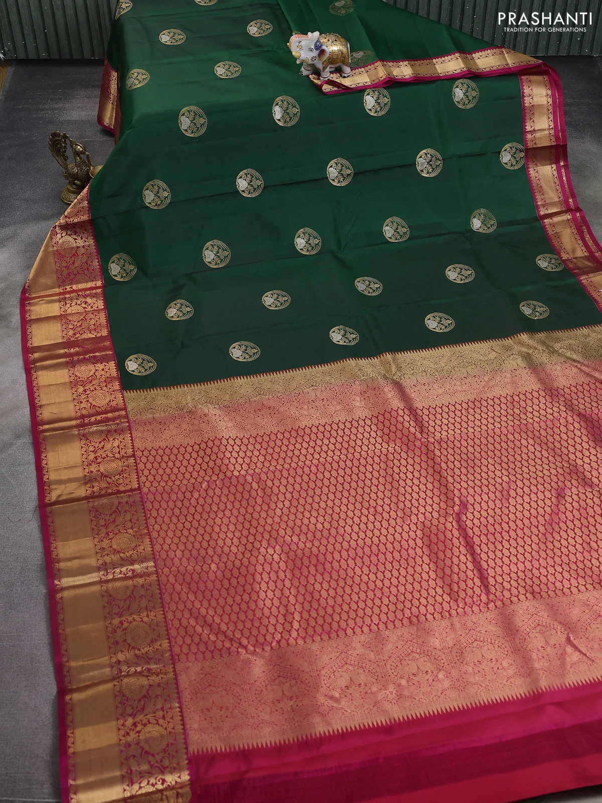 Pure kanchipuram silk saree bottle green and pink with zari woven buttas and rich zari woven korvai border - Image 2
