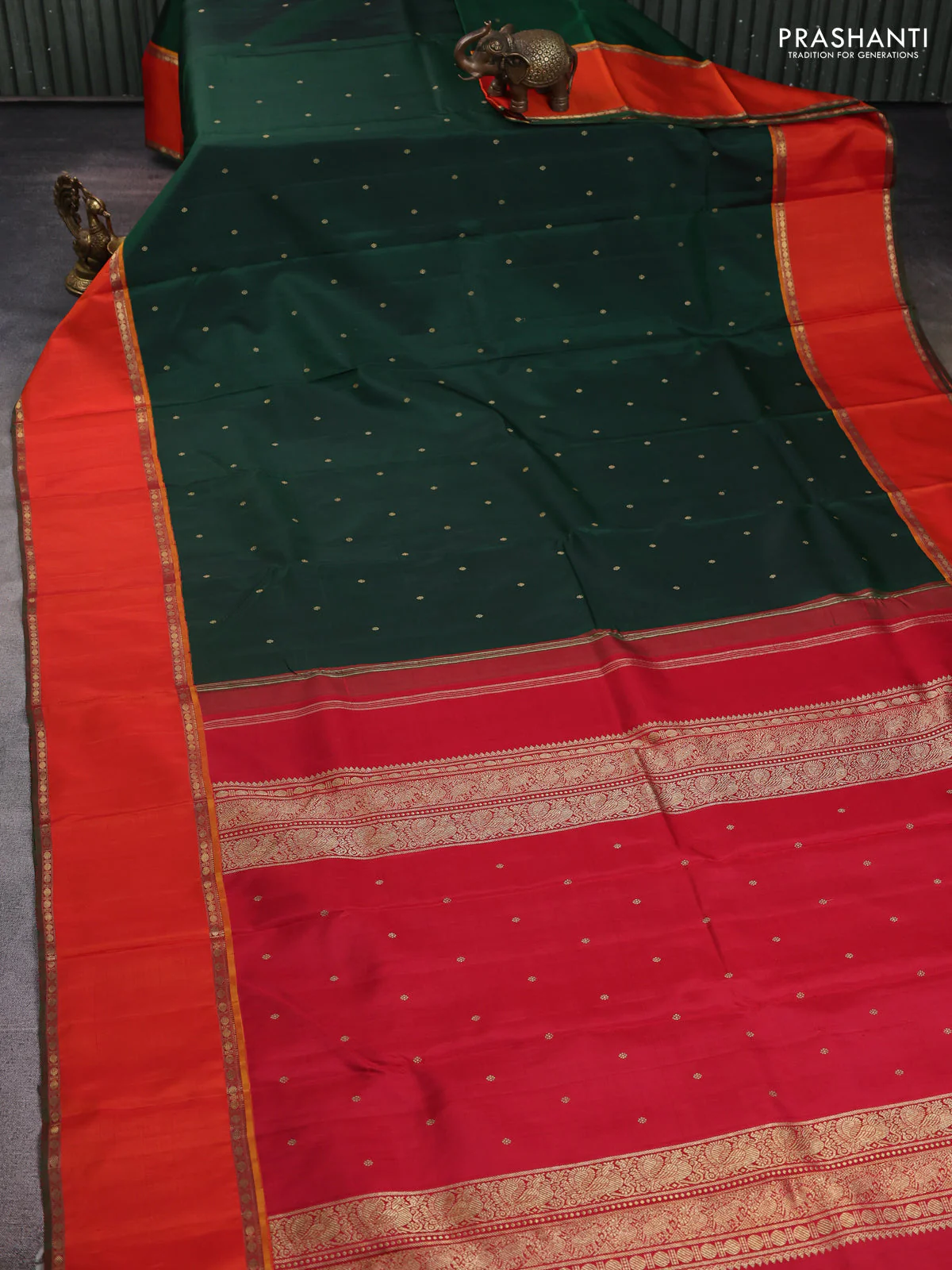 Pure kanchipuram silk saree bottle green and red orange with zari woven buttas and rettapet zari woven korvai border - Image 2