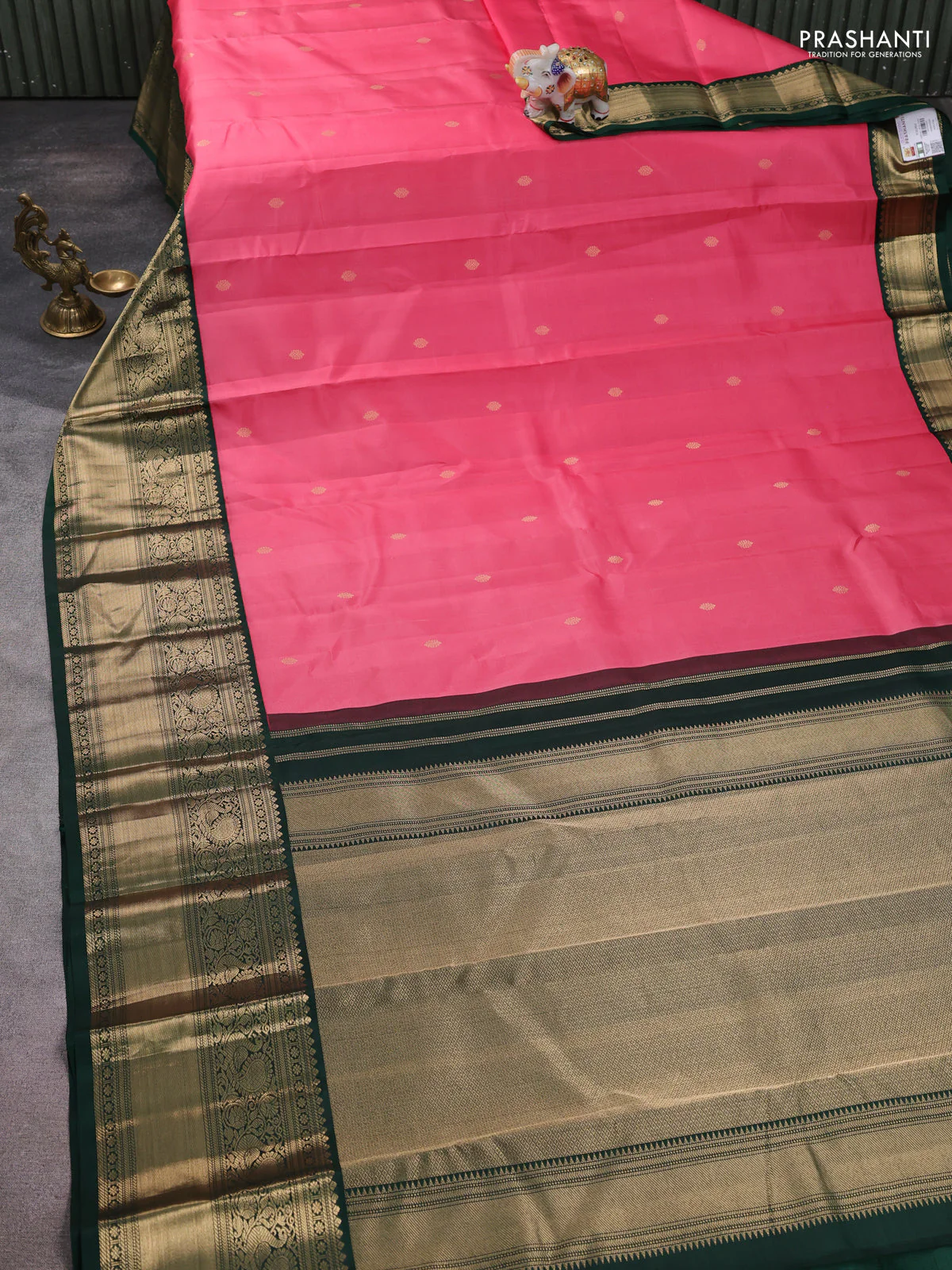 Pure kanchipuram silk saree candy pink and green with zari woven buttas and rich zari woven korvai border - Image 2