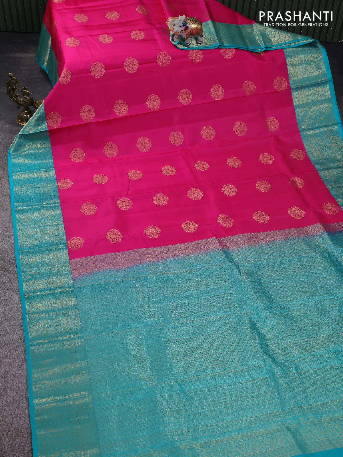 Pure kanchipuram silk saree candy pink and teal blue with zari woven buttas and zari woven korvai border - Image 2