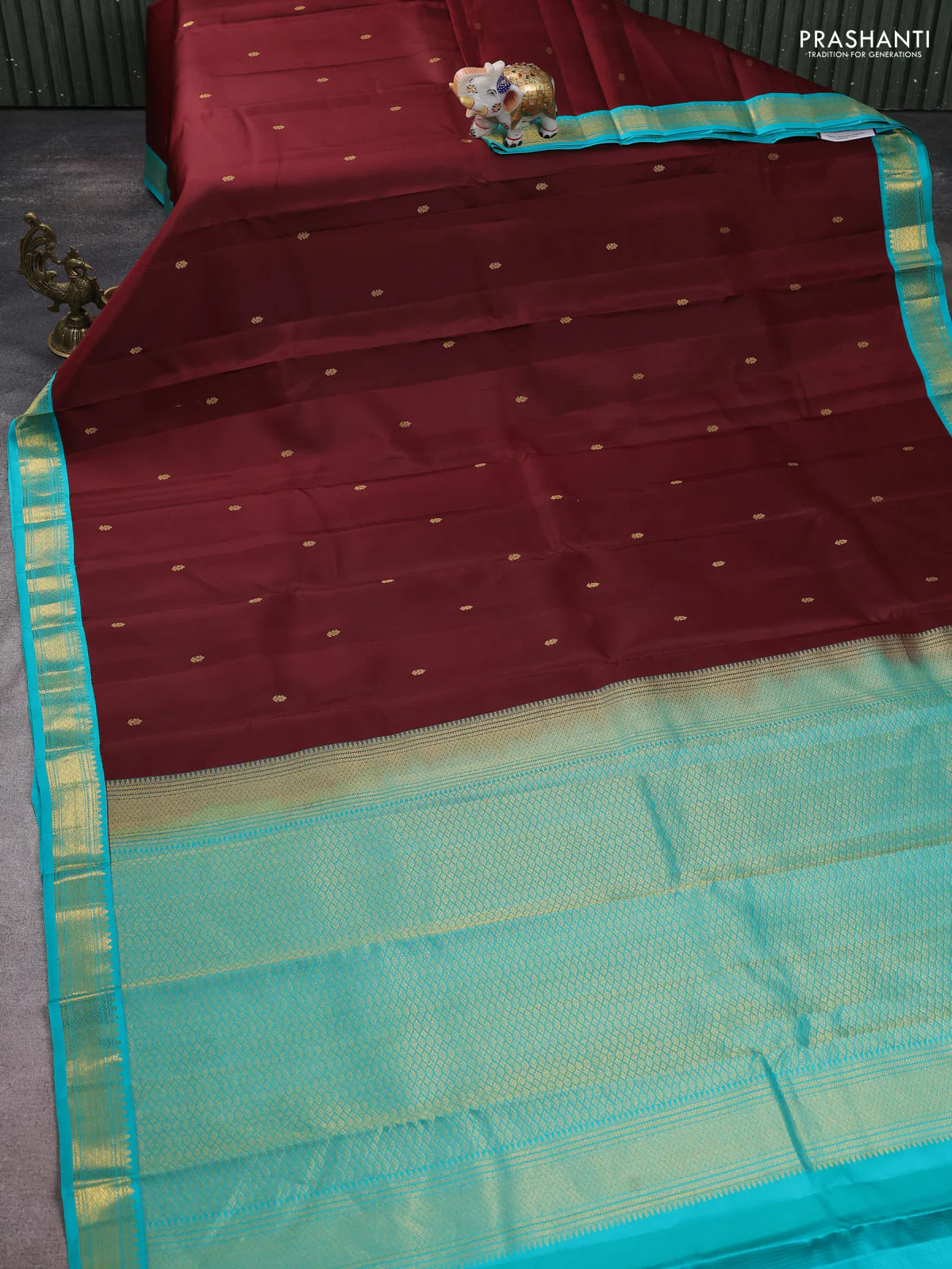 Pure kanchipuram silk saree coffee brown and teal green with zari woven buttas and zari woven korvai border - Image 2
