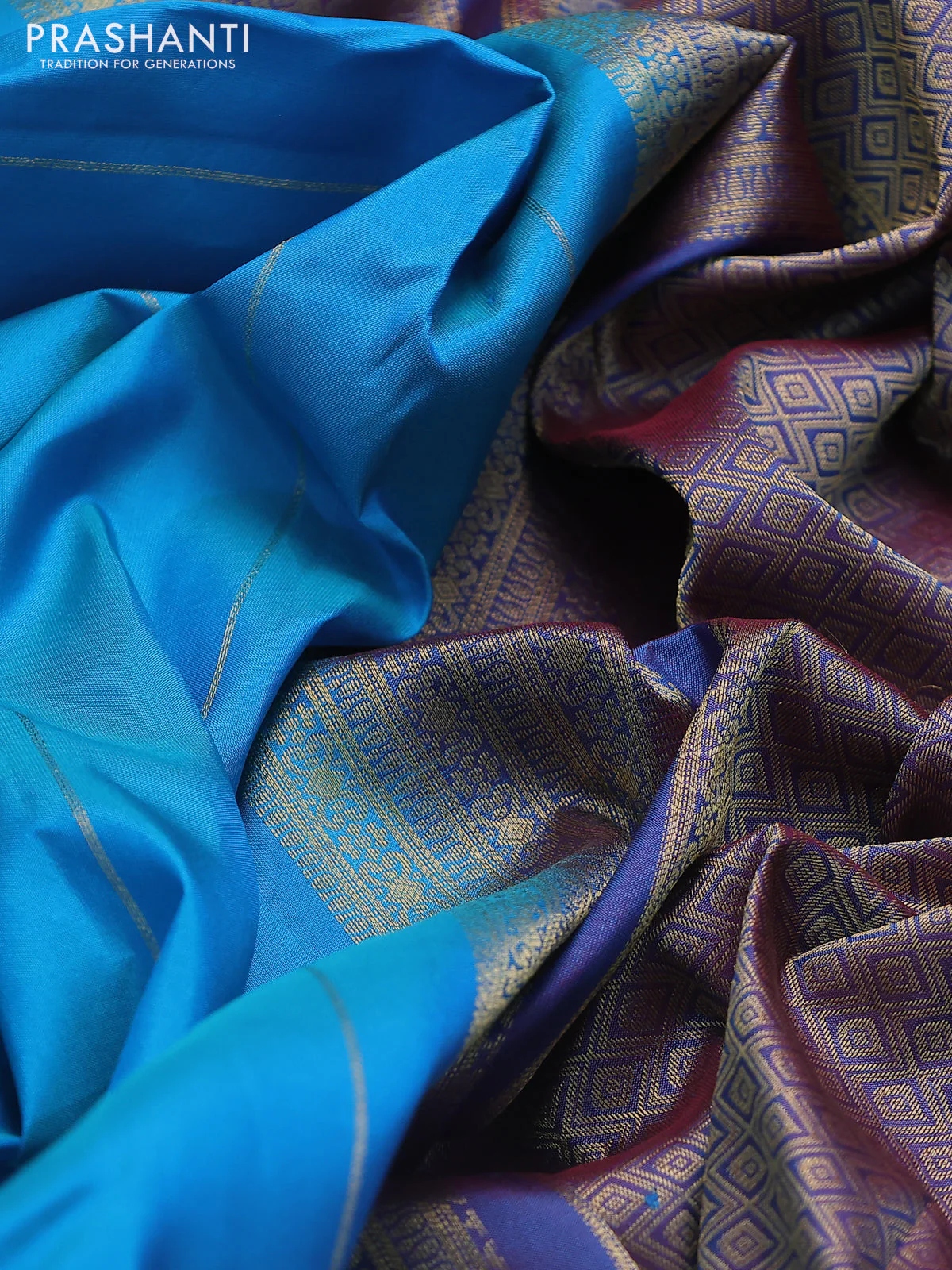 Pure kanchipuram silk saree cs blue and dual shade of maroon with allover zari weaves and rich zari woven border - Image 3