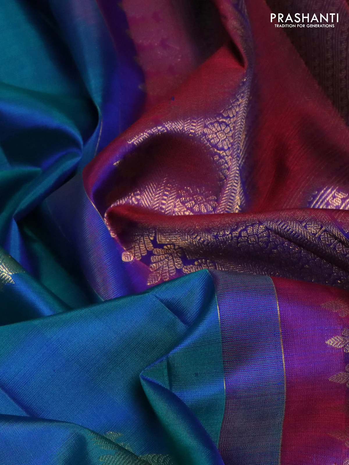 Pure kanchipuram silk saree cs blue and maroon with zari woven buttas and zari woven border - Image 3