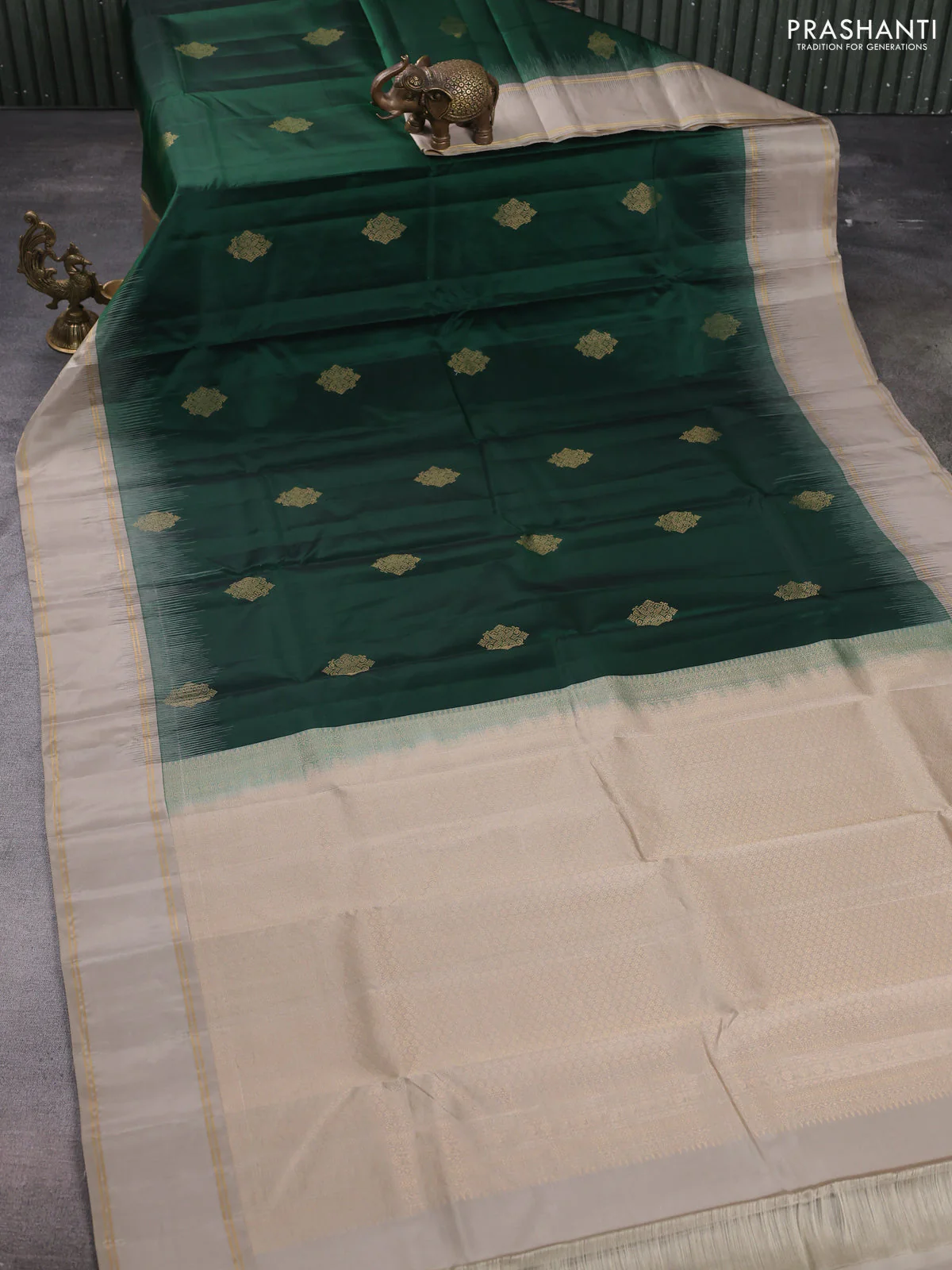 Pure kanchipuram silk saree dark green and elaichi green with zari woven buttas and rettapet zari woven border - Image 2