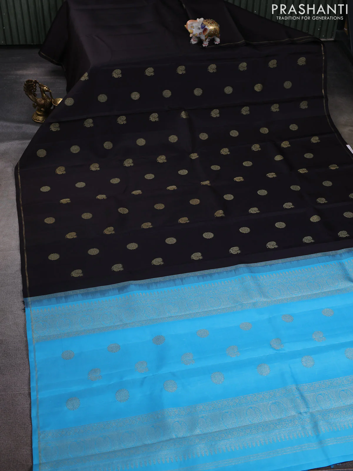 Pure kanchipuram silk saree deep coffee brown and light blue with annam & rudhraksha zari woven buttas in borderless style - Image 2