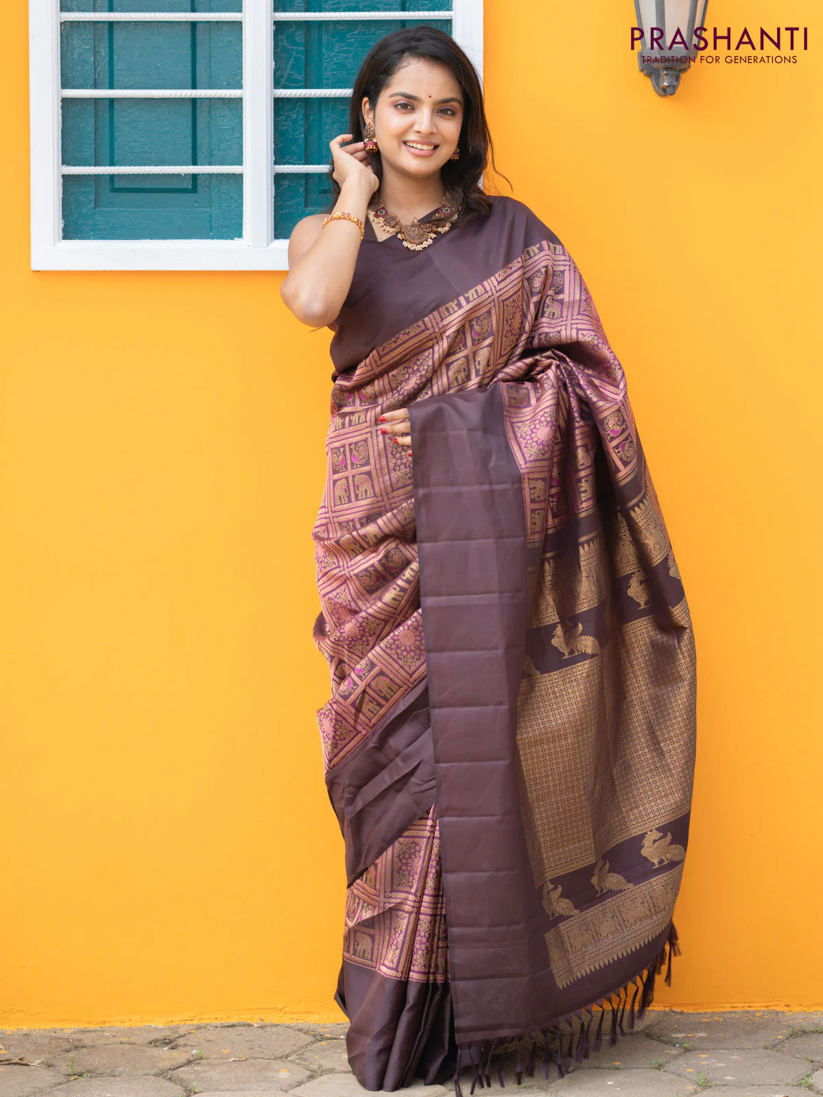 Pure kanchipuram silk saree deep coffee brown and purple shade with allover zari woven brocade weaves and simple border - Image 2