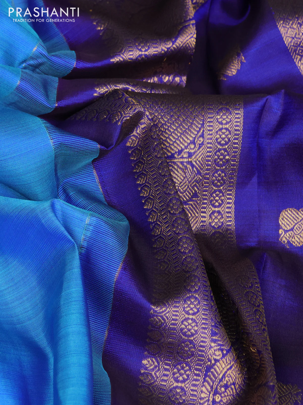 Pure kanchipuram silk saree dual shade of blue and dark blue with zari woven buttas and rich zari woven border - Image 3