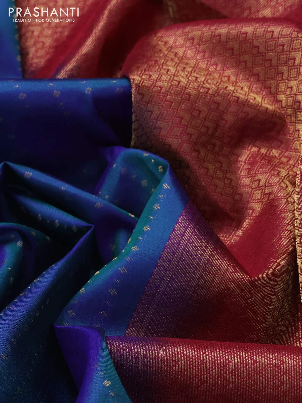 Pure kanchipuram silk saree dual shade of bluish green and maroon with allover zari weaves and zari woven border - Image 3