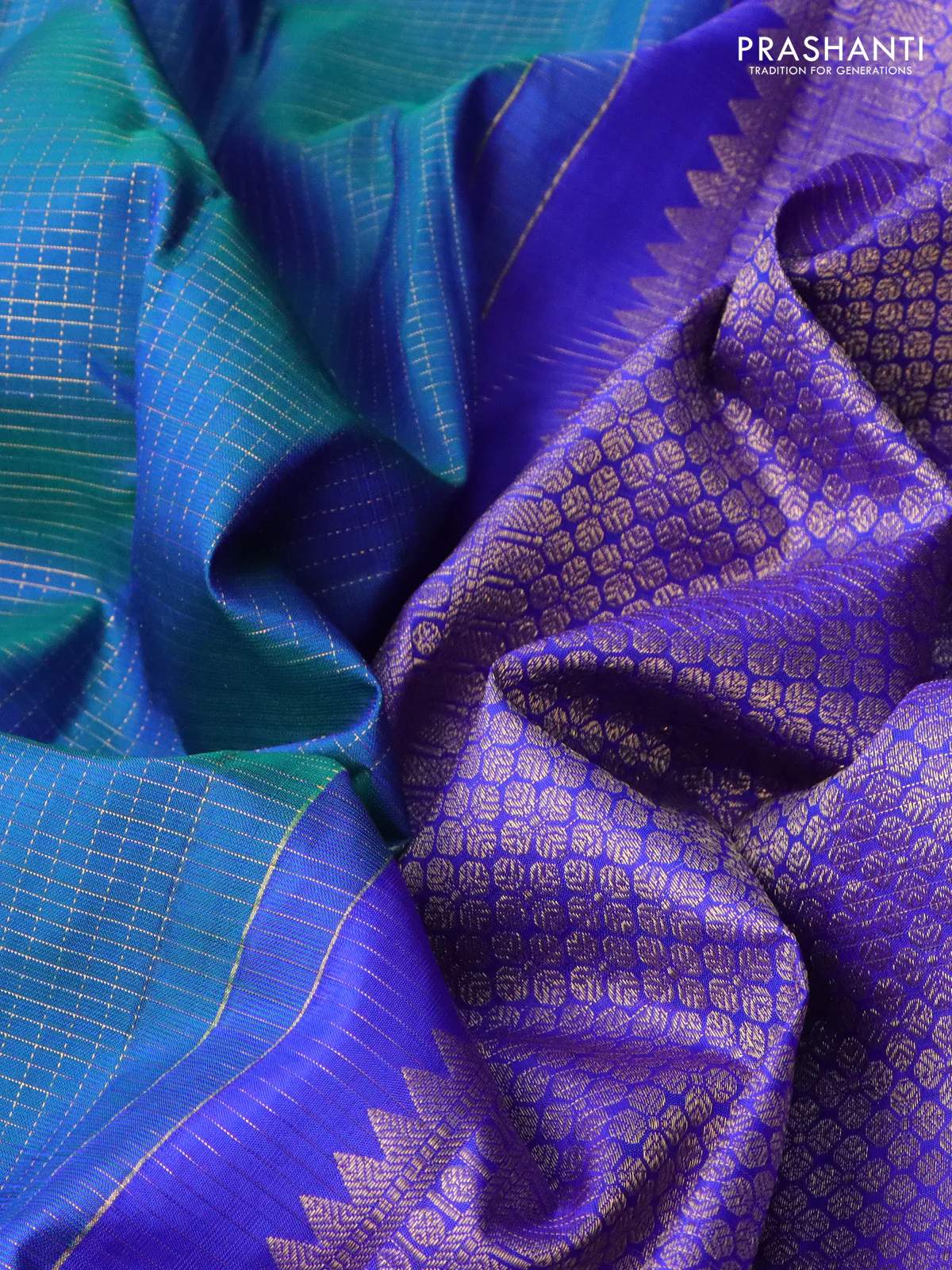 Pure kanchipuram silk saree dual shade of bluish green and royal blue with allover zari checks and zari woven butta border - Image 3