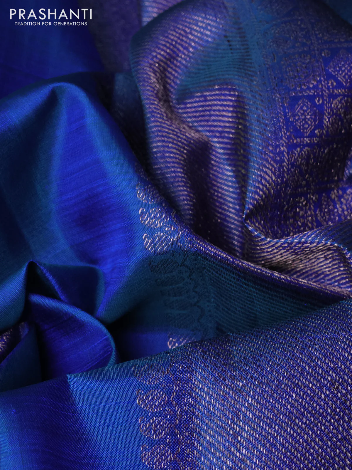 Pure kanchipuram silk saree dual shade of bluish green with allover antique zari weaves in borderless style - Image 3