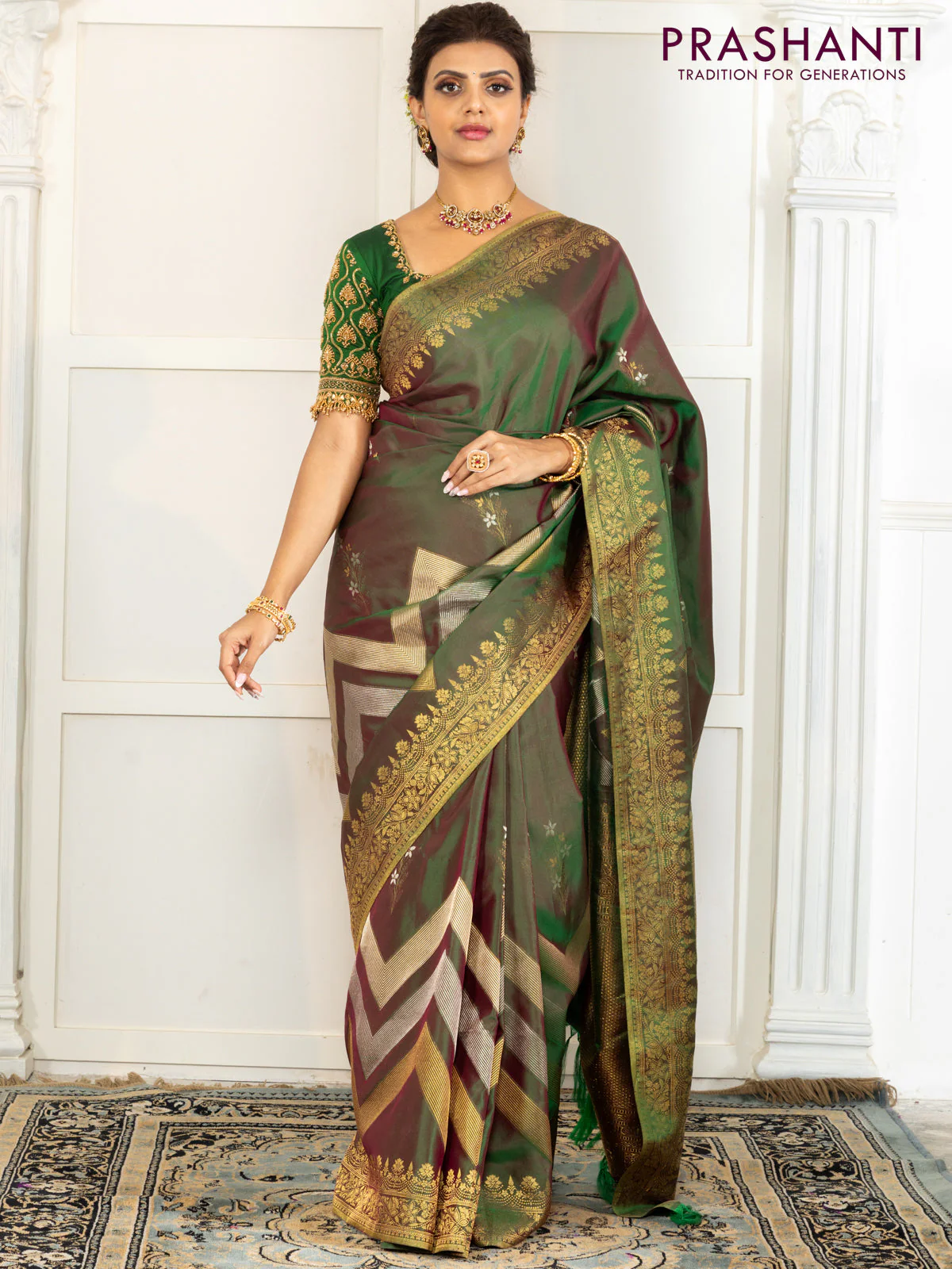 Pure kanchipuram silk saree dual shade of green with floral motifs and long rich zari wover korvai border - Image 2