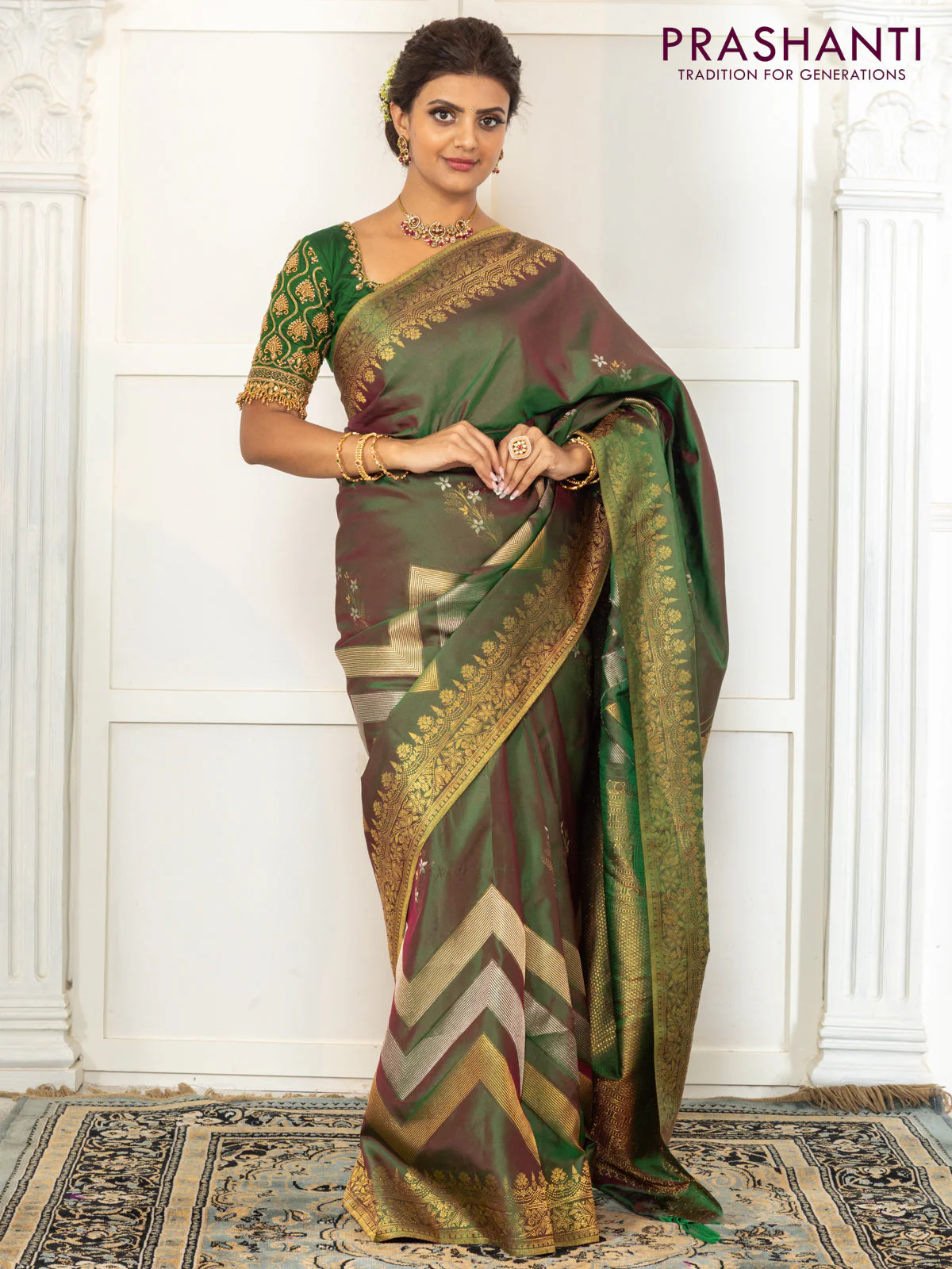 Pure kanchipuram silk saree dual shade of green with floral motifs and long rich zari wover korvai border - Image 3
