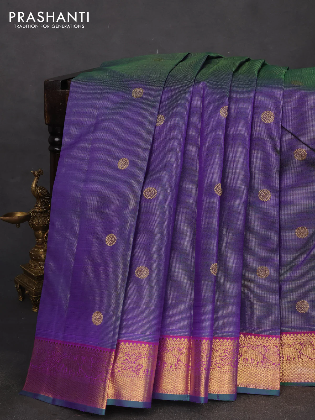Pure kanchipuram silk saree dual shade of greenish violet and purple with allover zari weaves & buttas and elephant & annam zari woven border - Image 2