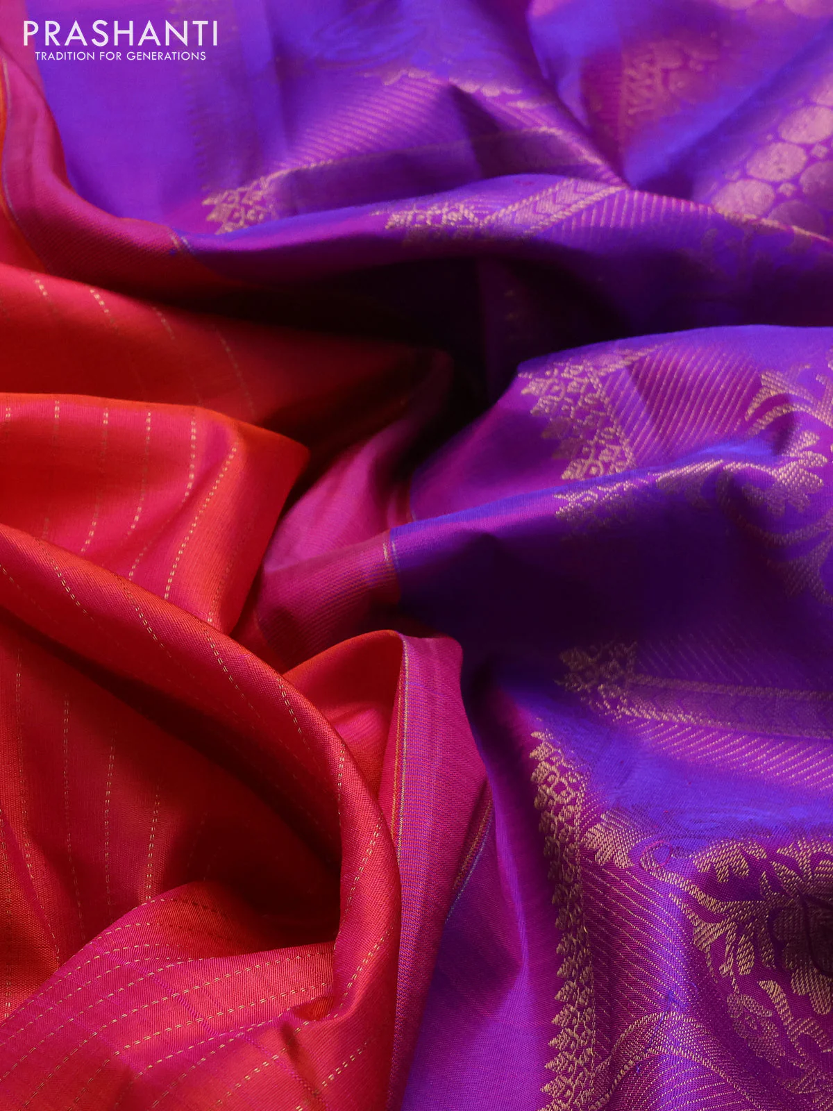 Pure kanchipuram silk saree dual shade of orange and purple with allover zari stripe pattern and zari woven butta border - Image 3