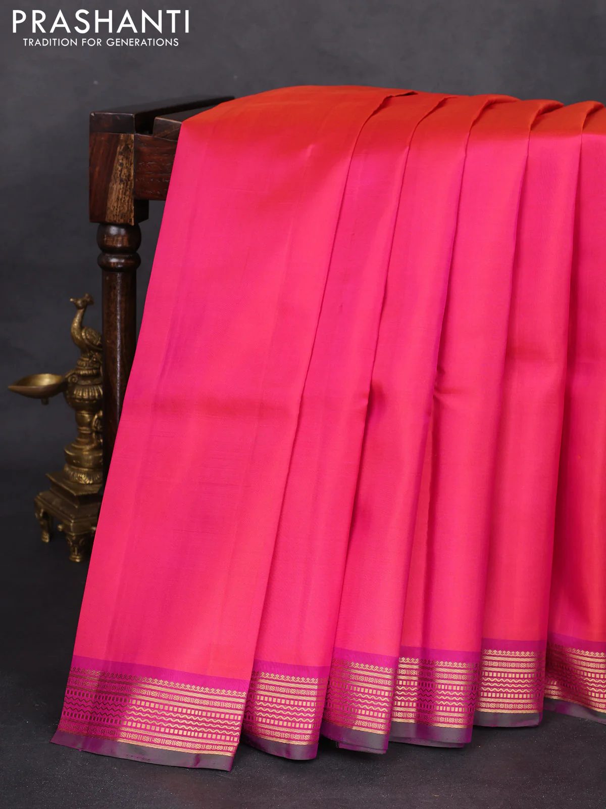 Pure kanchipuram silk saree dual shade of pink and dual shade of green with plain body and zari woven border