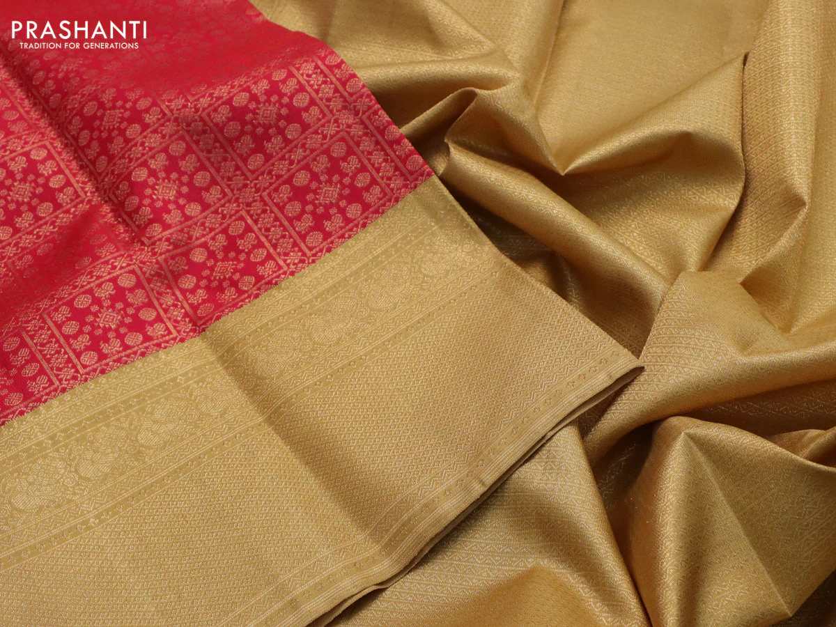 Pure kanchipuram silk saree dual shade of pink and sandal with allover zari woven brocade weaves and zari woven border - Image 4
