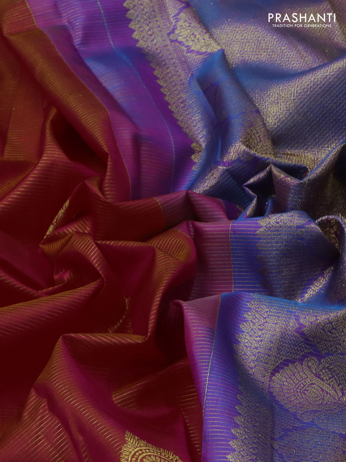 Pure kanchipuram silk saree dual shade of pinkish orange and dual shade of blue with allover zari woven stripes pattern & buttas and zari woven border - Image 3