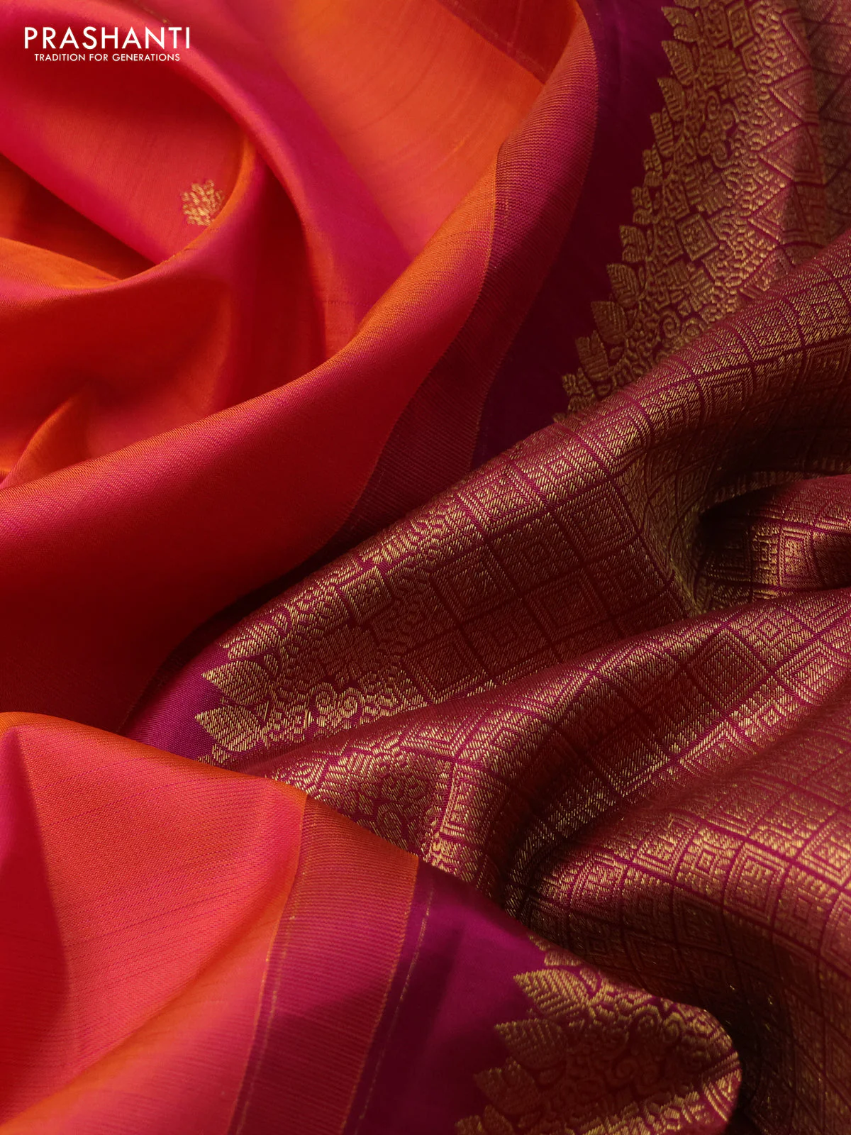 Pure kanchipuram silk saree dual shade of pinkish orange and magenta pink with zari woven buttas and rettapet zari woven border - Image 3
