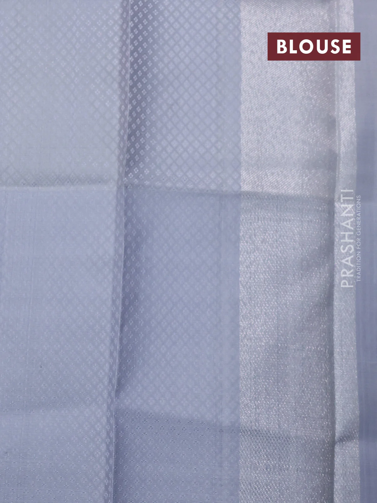 Pure kanchipuram silk saree dual shade of pinkish orange and pastel grey with allover silver zari brocade weaves and long rich silver woven border - Image 4