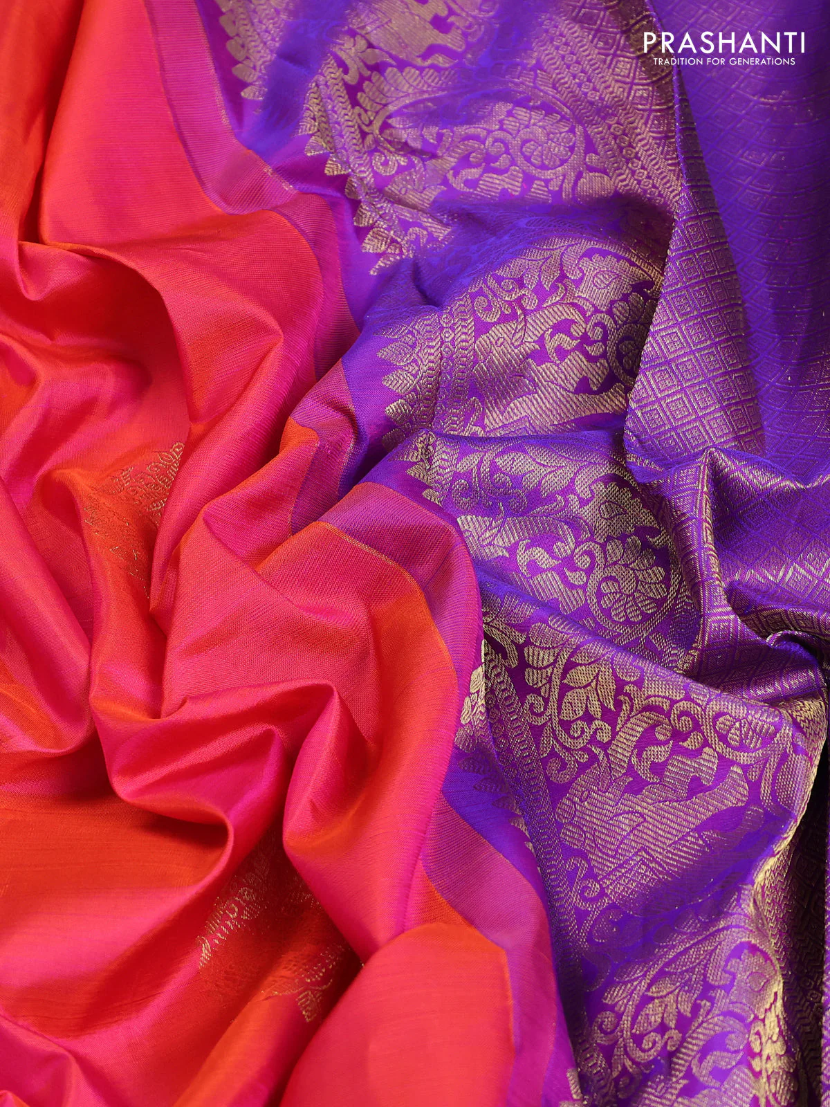 Pure kanchipuram silk saree dual shade of pinkish orange and purple with zari woven buttas and rich zari woven border - Image 3