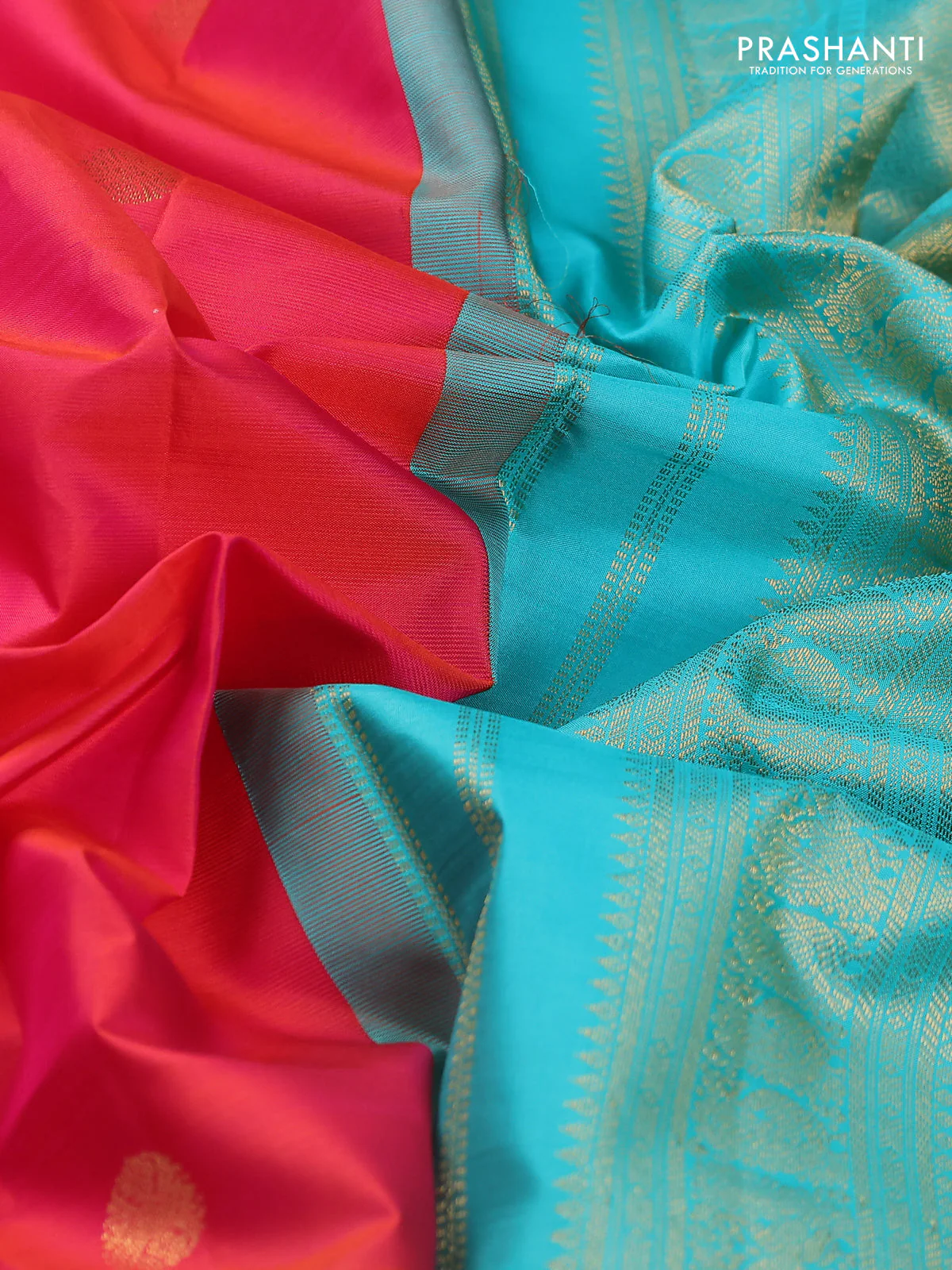 Pure kanchipuram silk saree dual shade of pinkish orange and teal green with zari woven buttas and long zari woven korvai border - Image 3