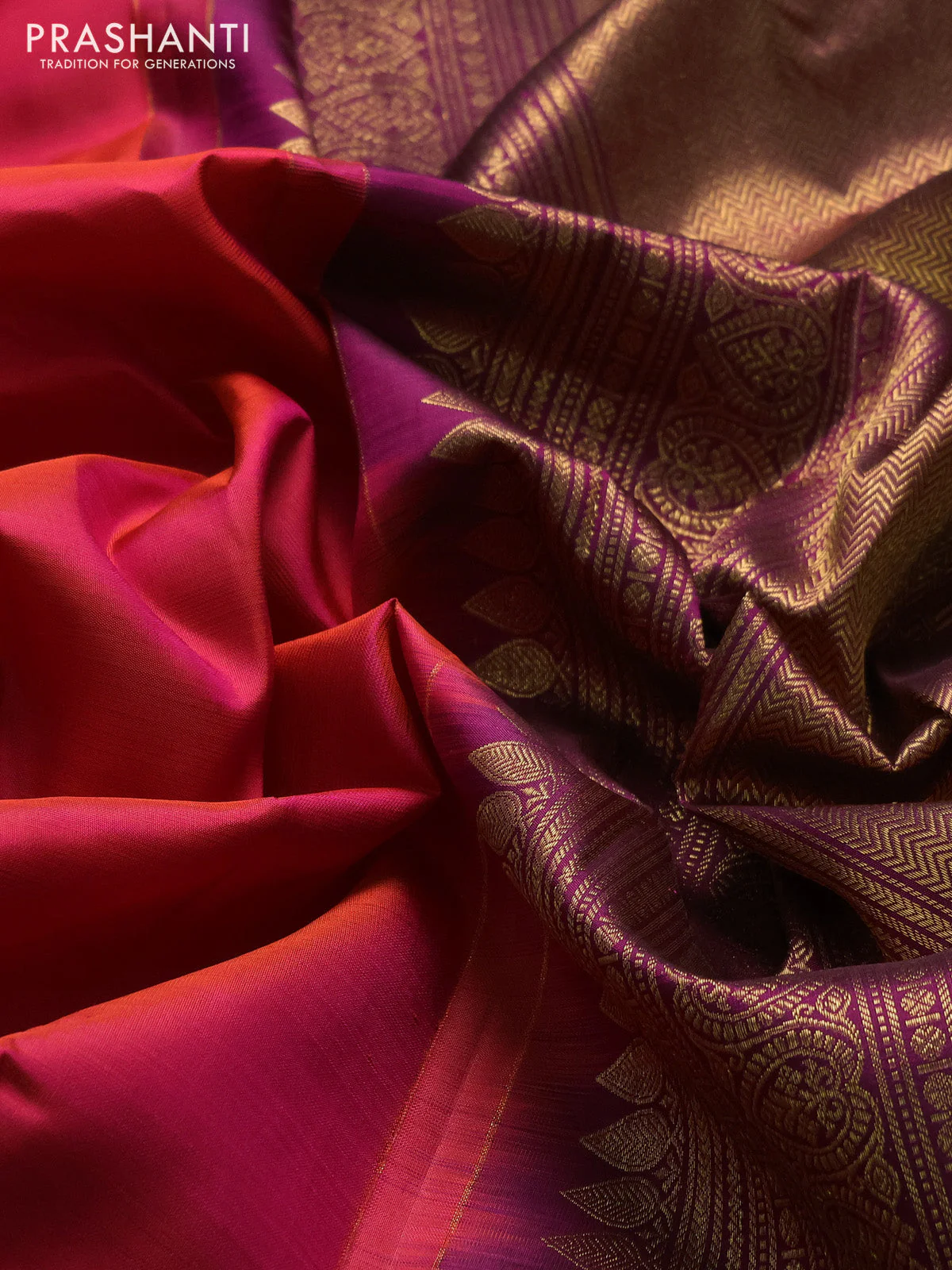 Pure kanchipuram silk saree dual shade of pinkish orange and wine shade with zari woven buttas and rich zari woven border - Image 3