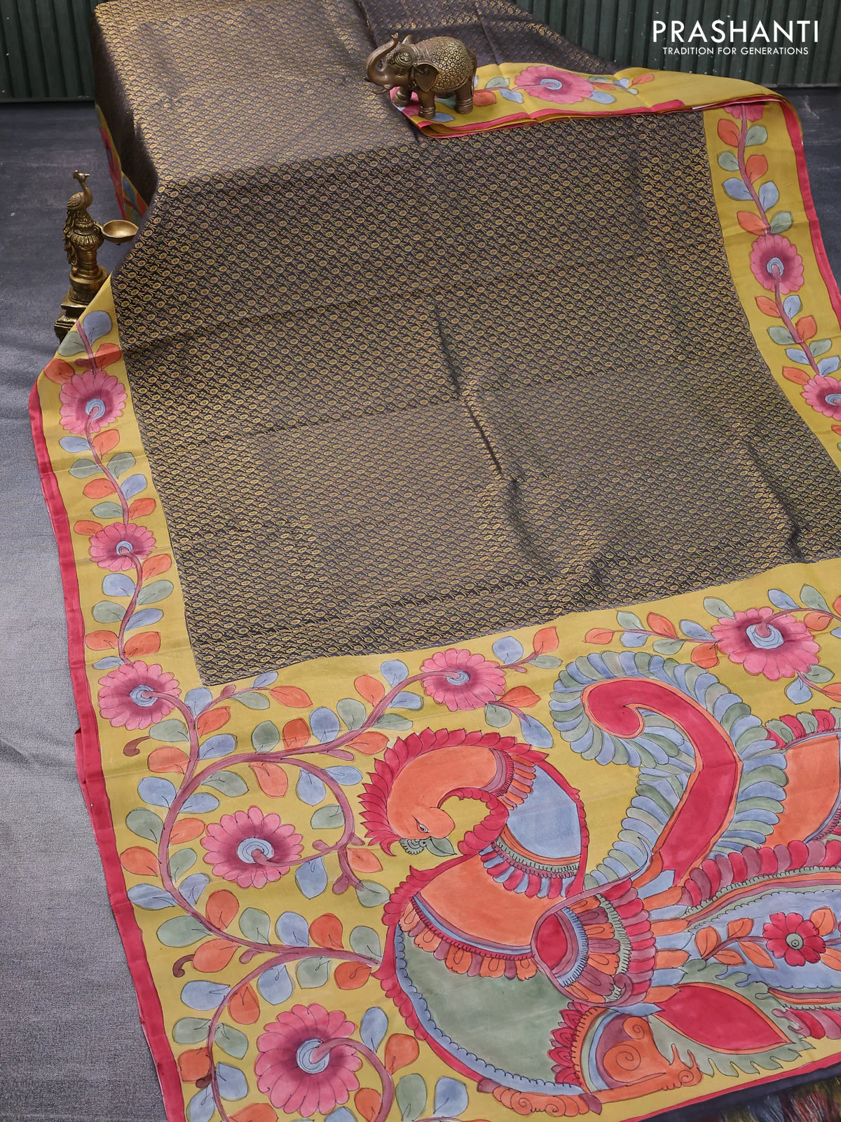 Pure kanchipuram silk saree elephant grey and mustard shade with allover zari woven brocade weaves and kalamkari printed pallu & border - Image 2