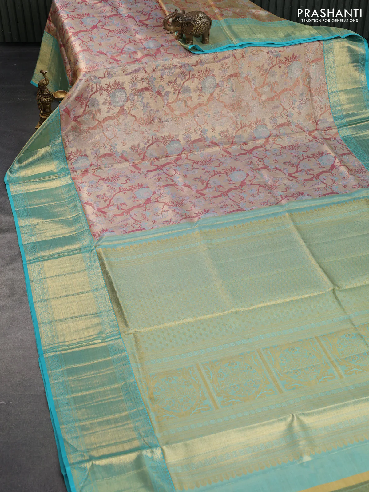 Pure kanchipuram silk saree gold and teal blue with allover thread & zari woven brocade weaves and long zari woven border - Image 2