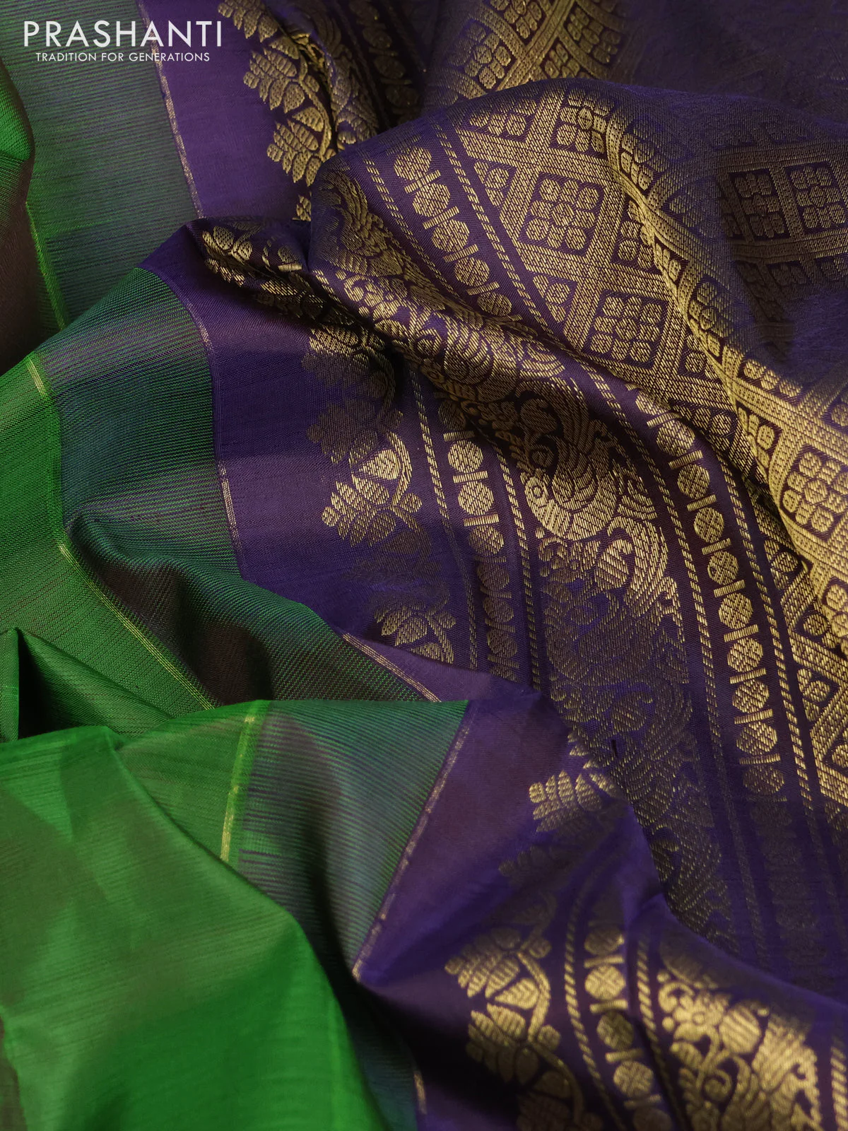 Pure kanchipuram silk saree green and dual shade of jamun with zari woven buttas and rich zari woven border - Image 3